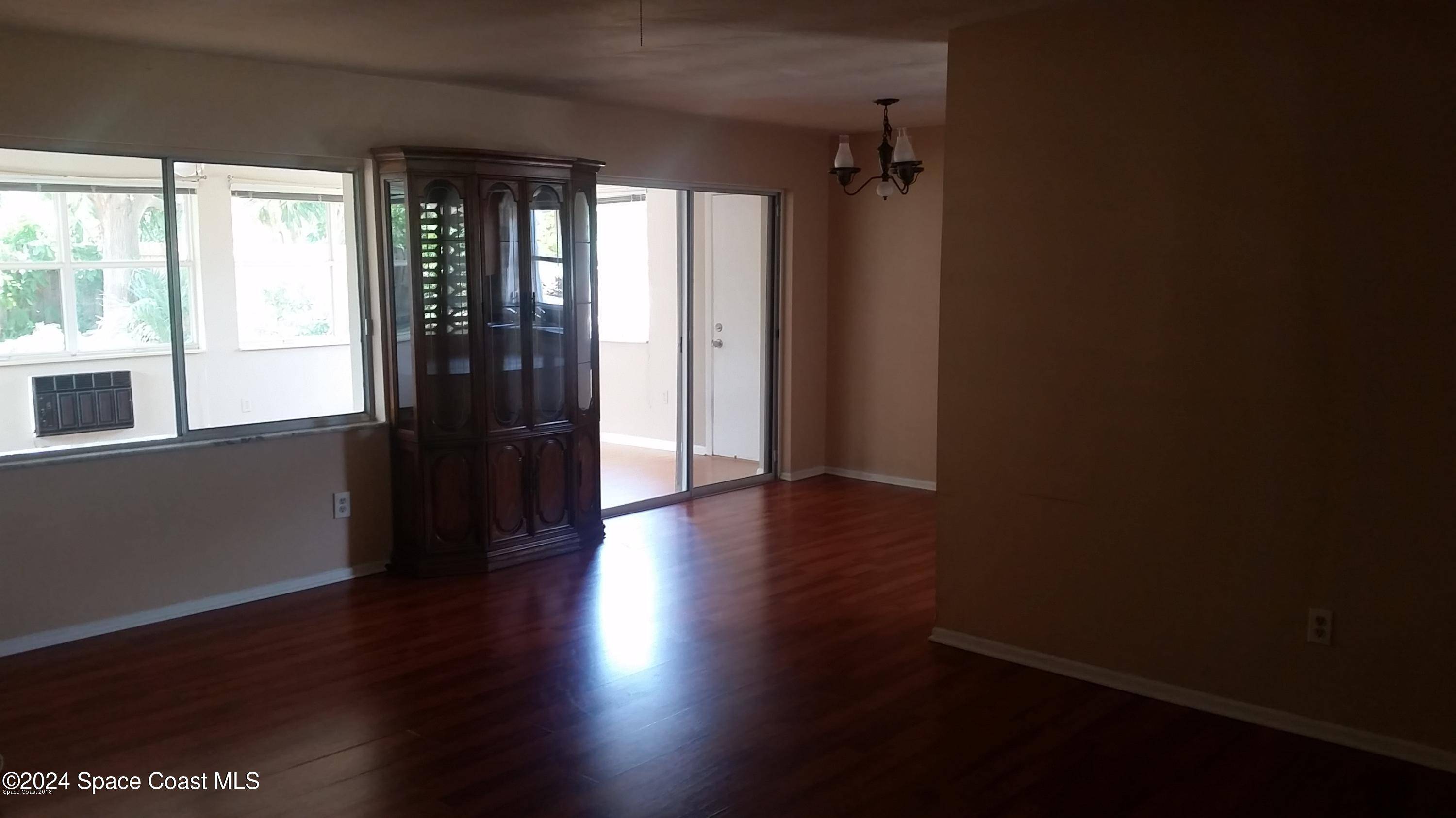 Merritt Island, FL 32952,215 Bel Aire DR