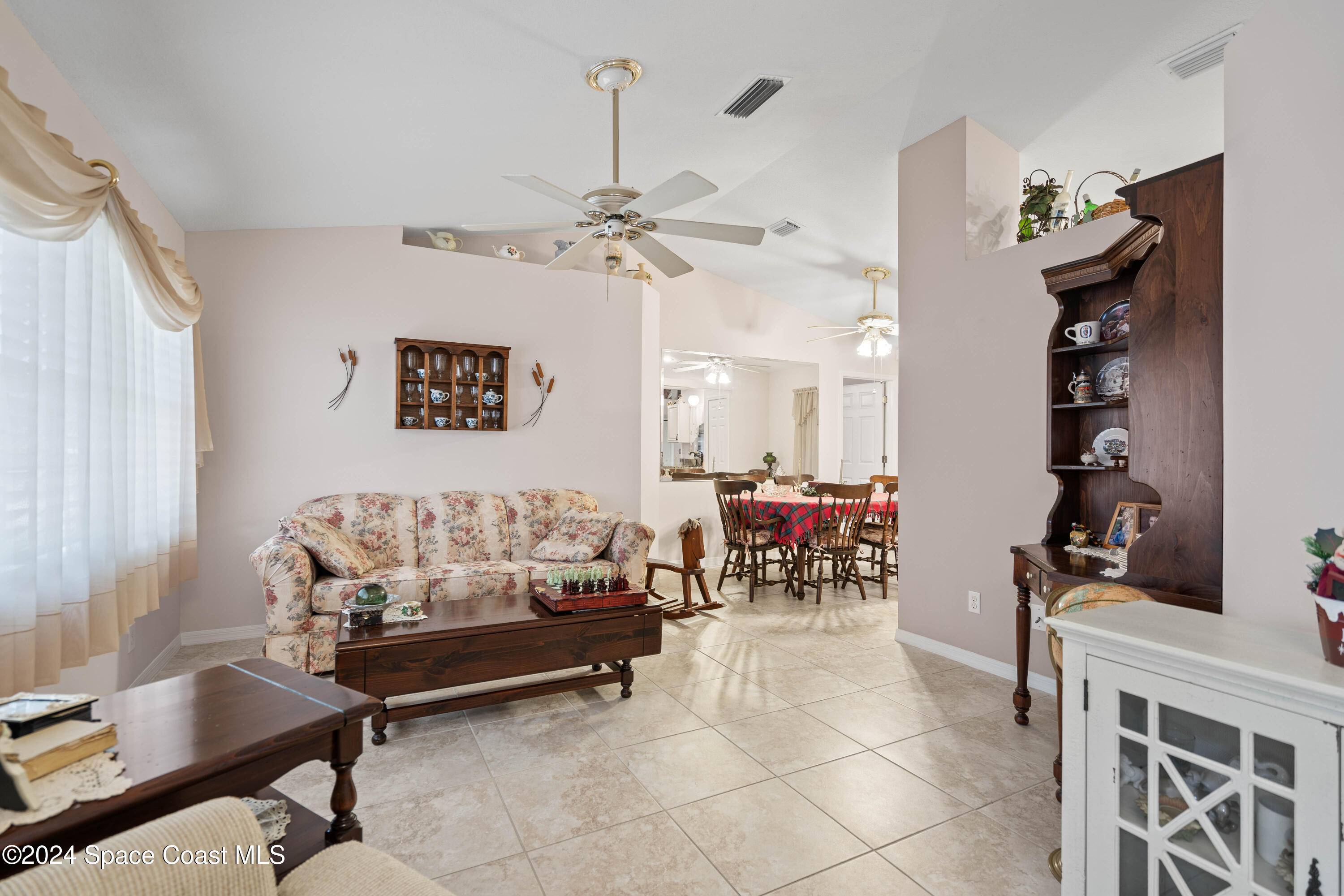 Melbourne, FL 32901,4273 Blue Lake DR
