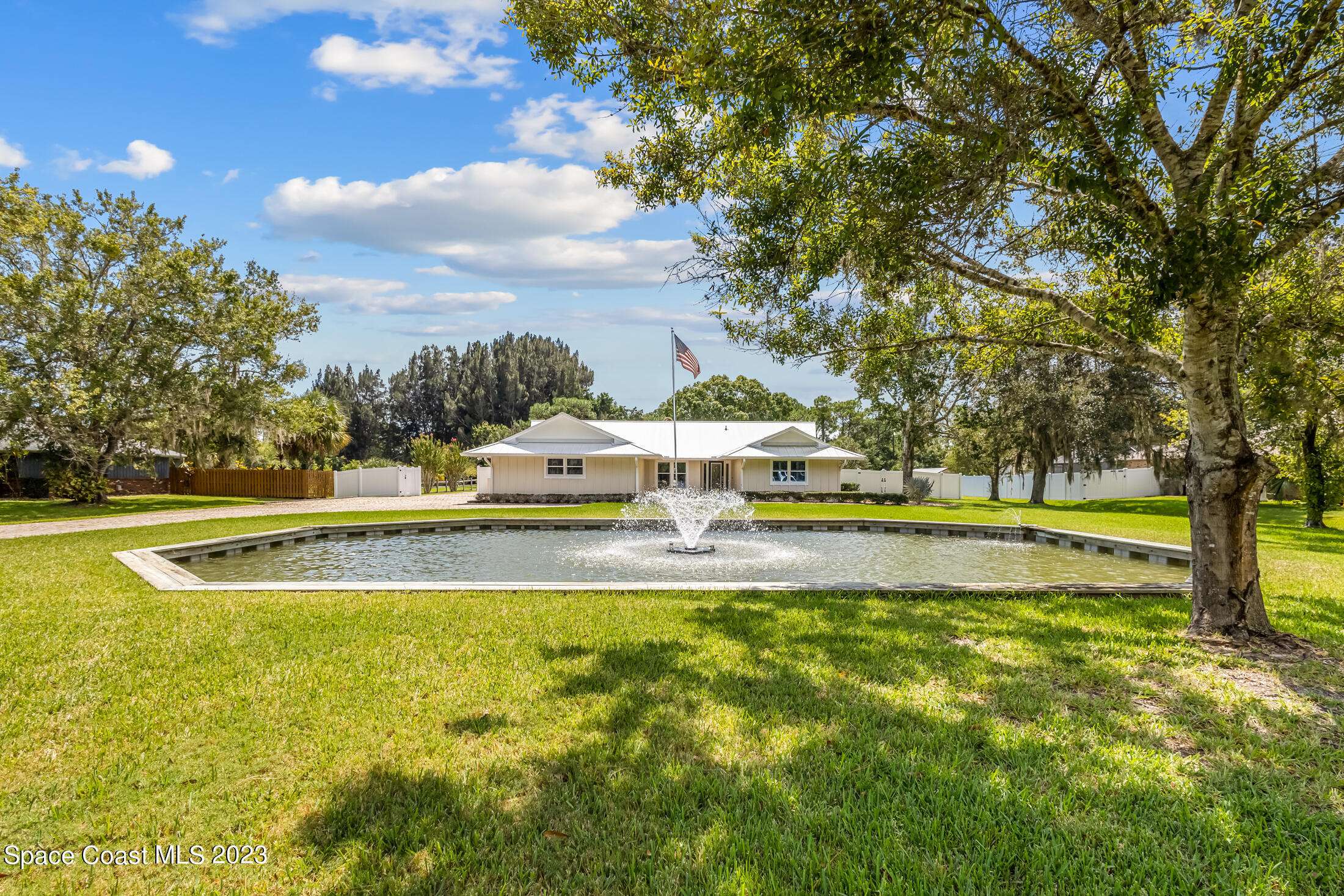 Melbourne, FL 32934,5245 Sand Lake DR