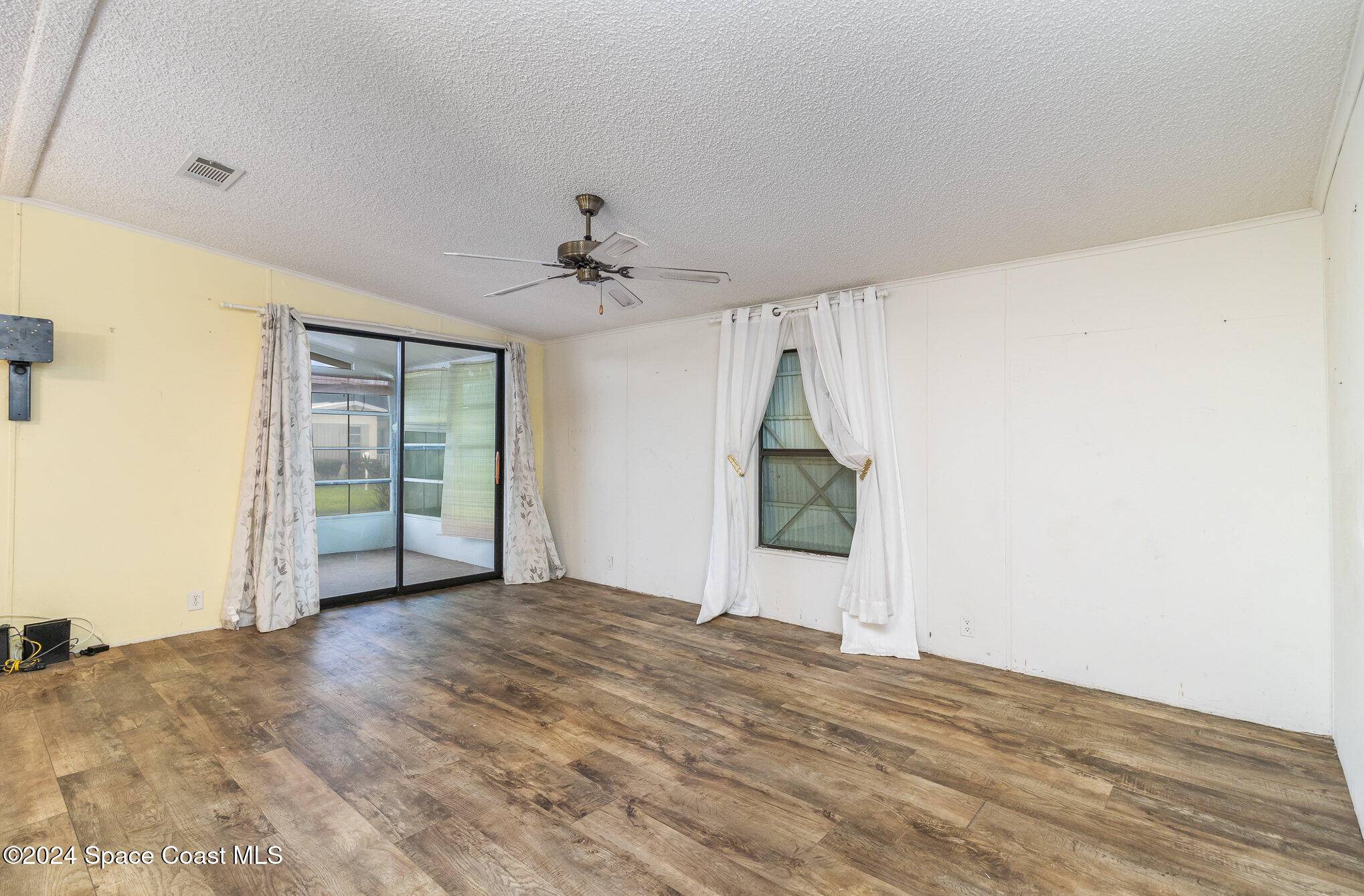 Barefoot Bay, FL 32976,342 Macadamia DR
