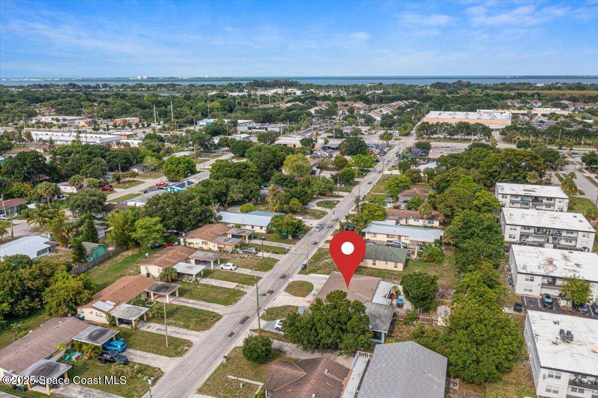 Ft. Pierce, FL 34982,607 Palm AVE