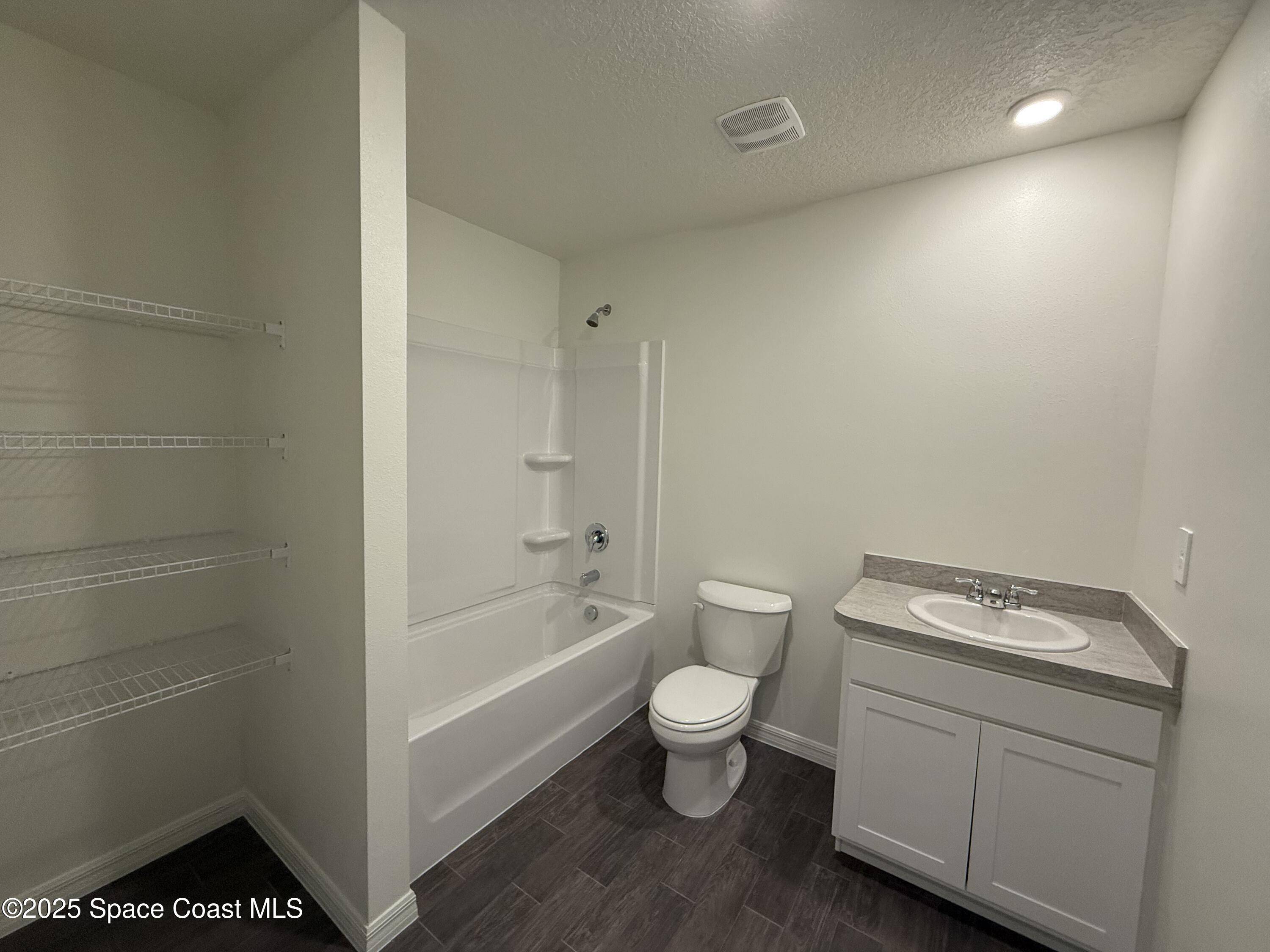 Palm Bay, FL 32908,467 Garnet ST SW
