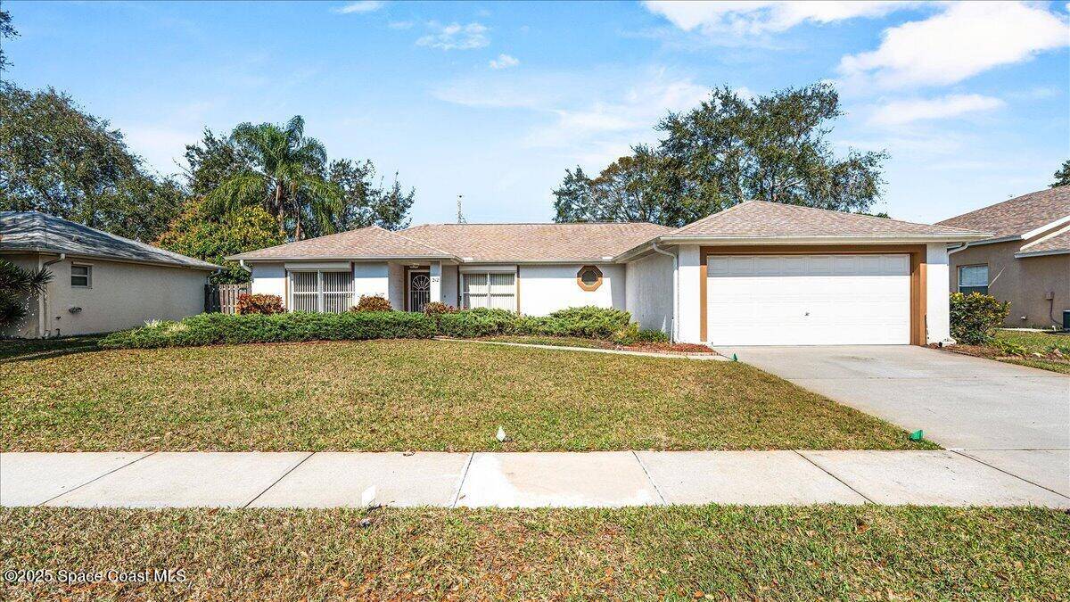 Melbourne, FL 32901,212 Crystal Lake RD