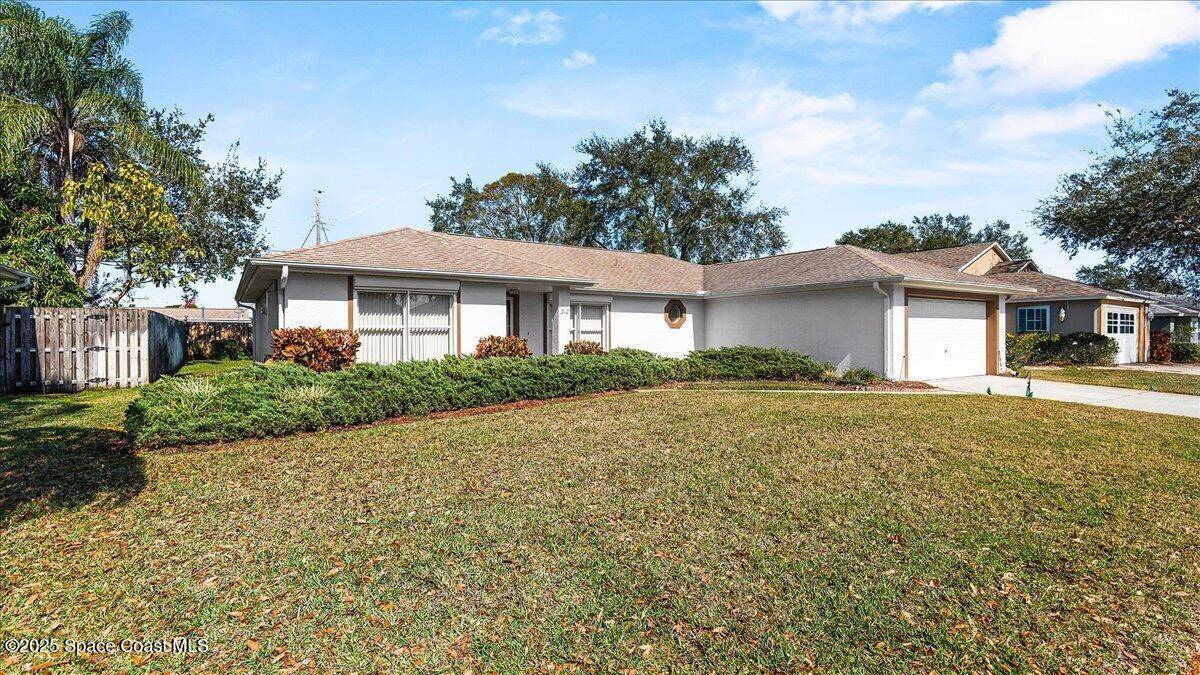 Melbourne, FL 32901,212 Crystal Lake RD