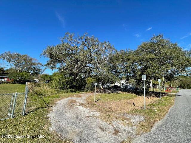 Cocoa, FL 32926,237 Lincoln RD