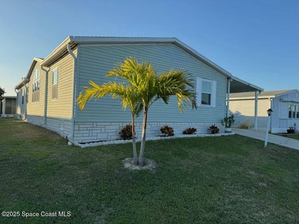 Micco, FL 32976,7660 Kyak CT