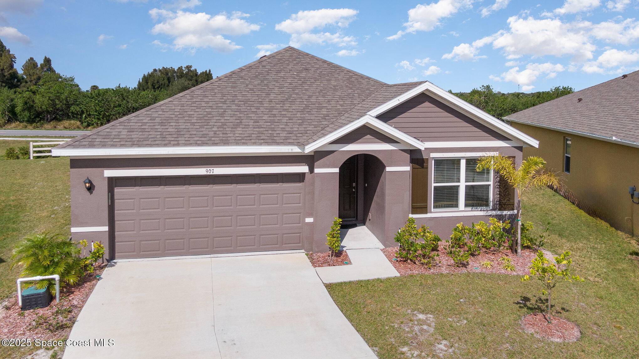 Rockledge, FL 32955,907 Trinity ST