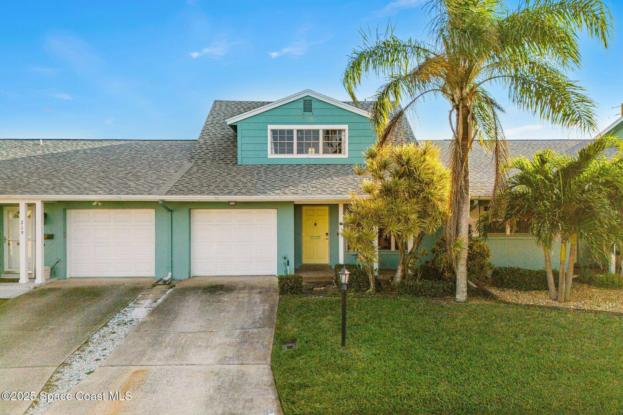 Indian Harbour Beach, FL 32937,221 Emerald DR N