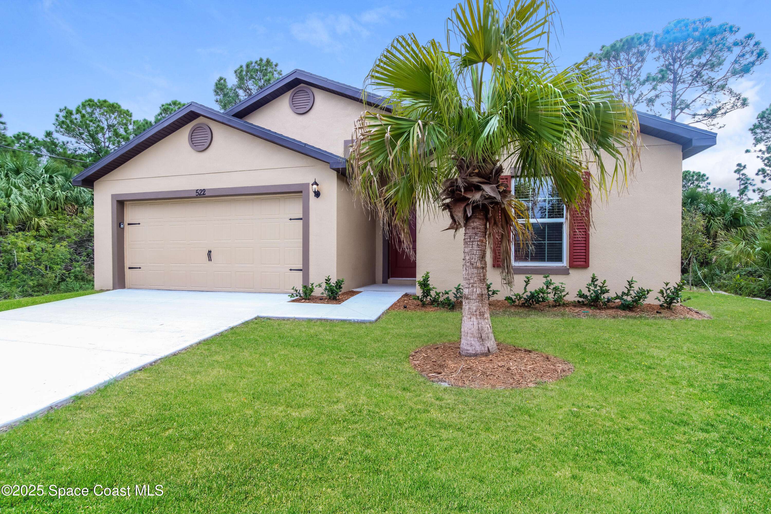 Palm Bay, FL 32908,522 Ladyslipper ST