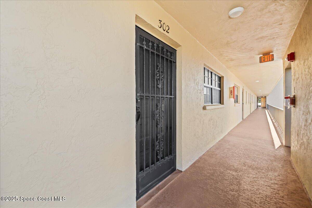 Rockledge, FL 32955,1025 Rockledge DR #302