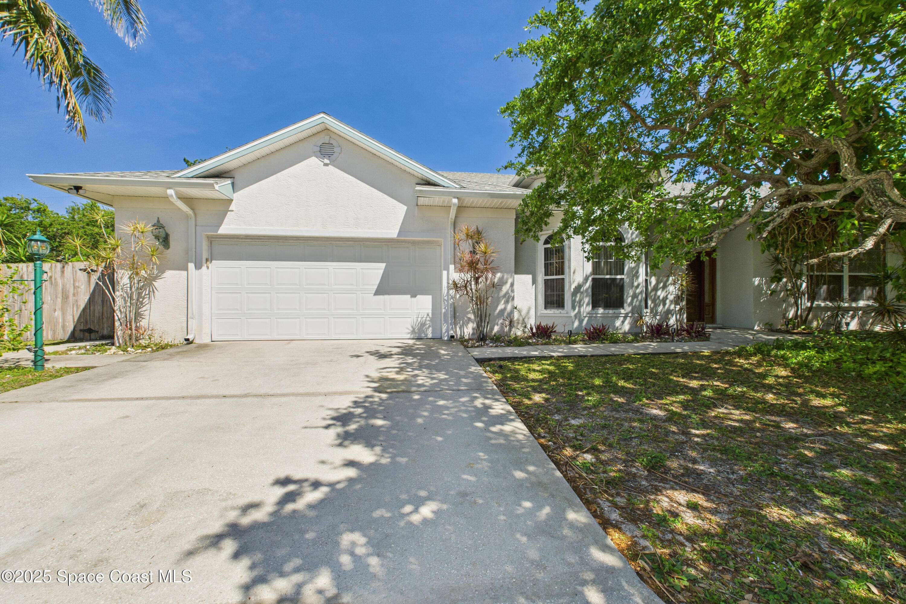 Melbourne Beach, FL 32951,210 Sea Dunes DR