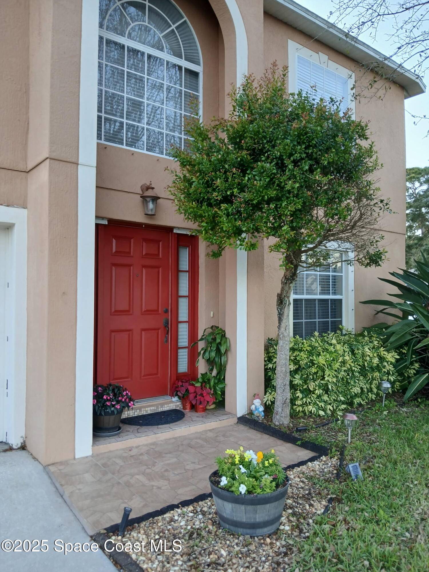 Titusville, FL 32780,996 Mason DR