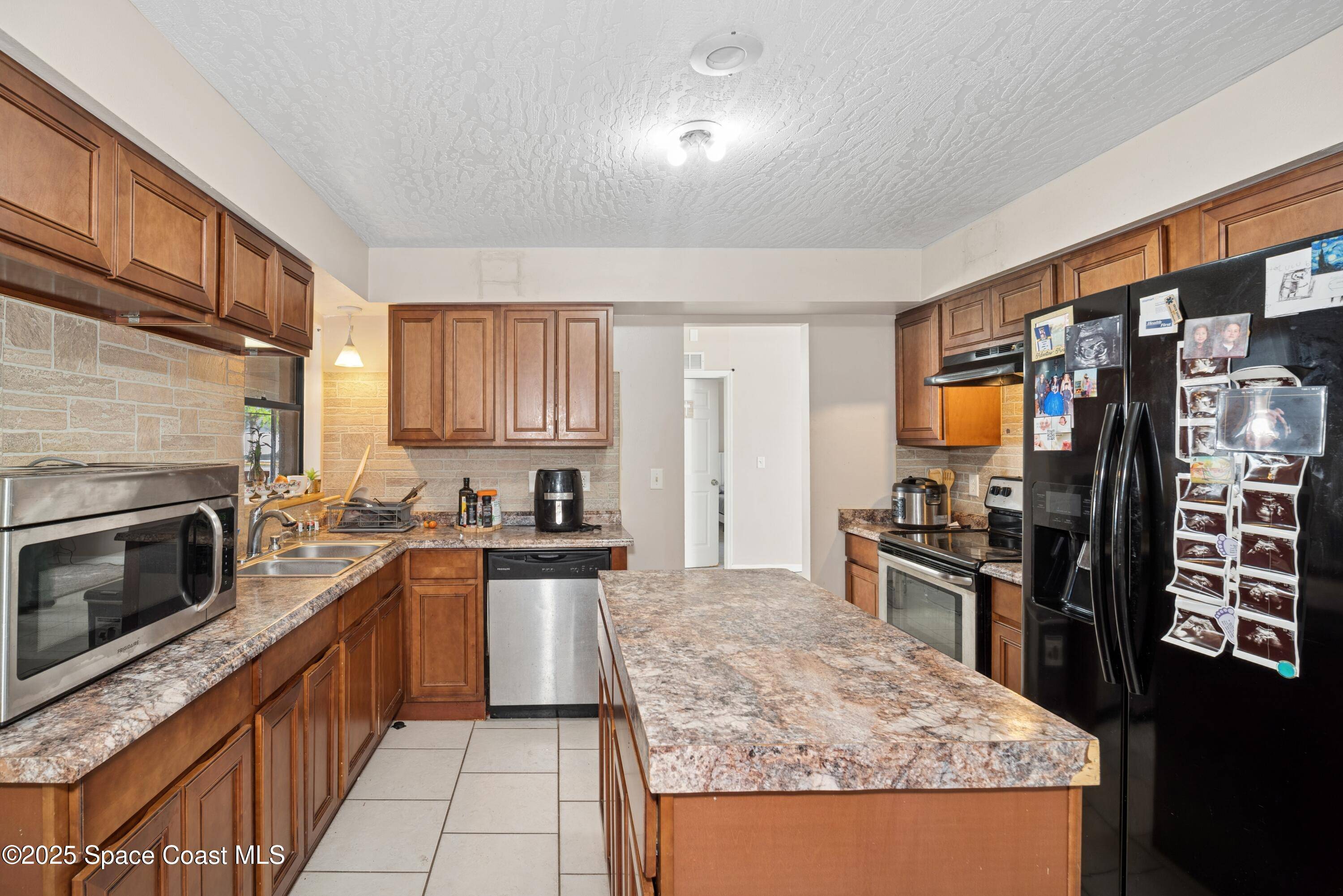 Palm Bay, FL 32907,254 Emerson DR NW