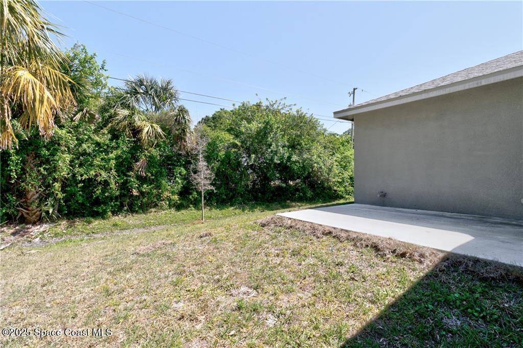 Vero Beach, FL 32967,8666 100th AVE