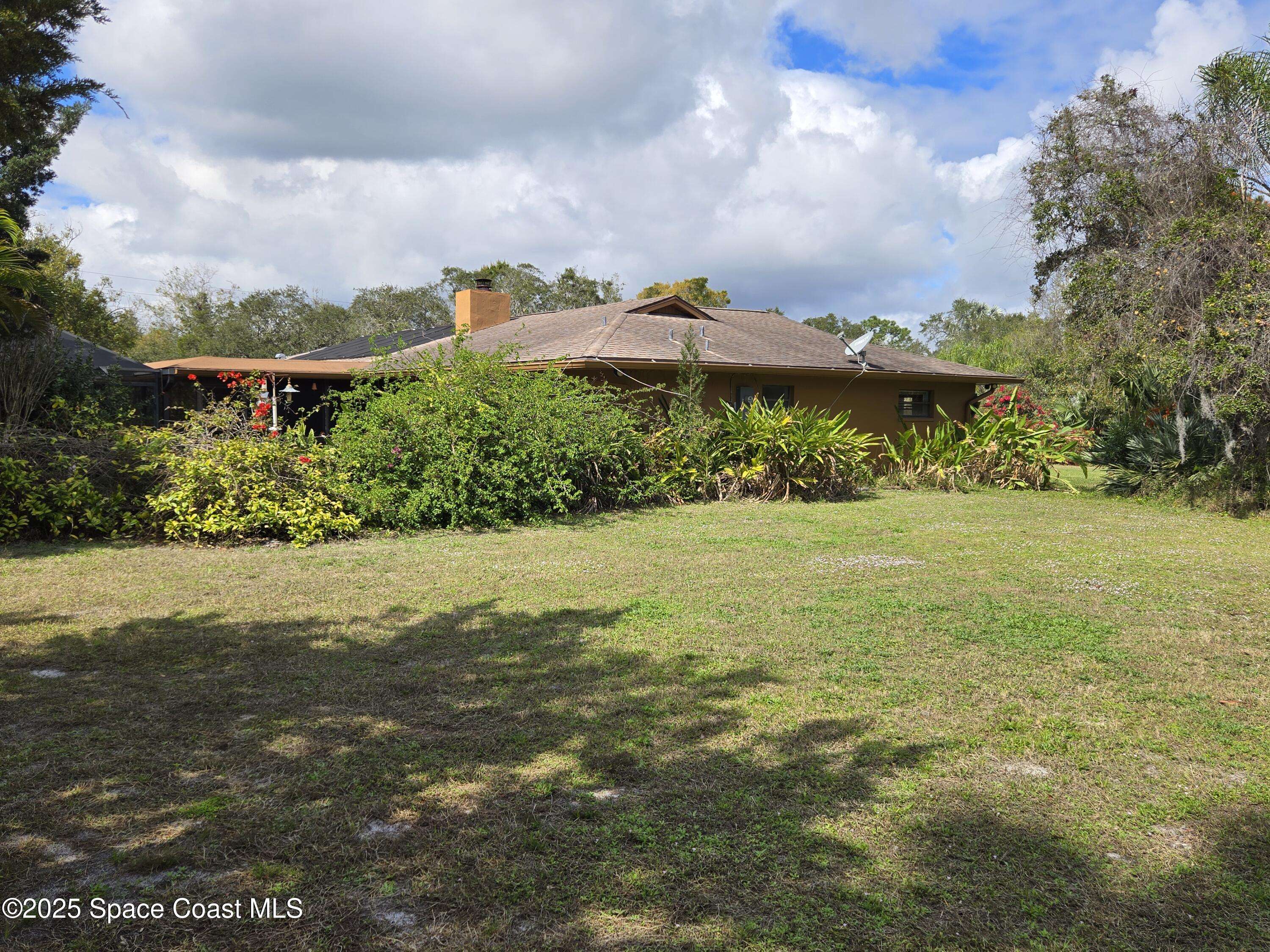 Melbourne, FL 32935,2001 Villa Espana TRL