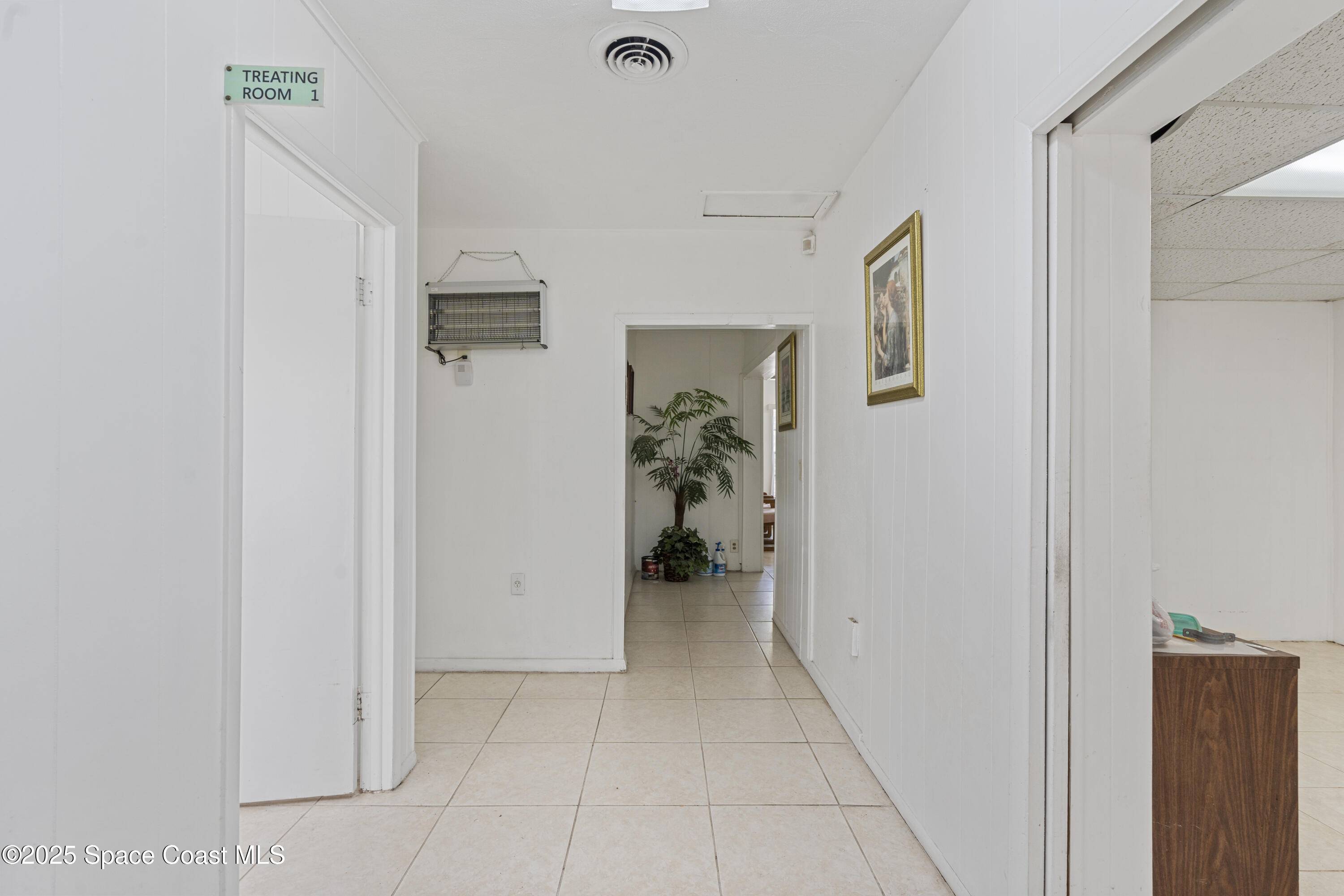 Melbourne, FL 32935,834 Sarno RD