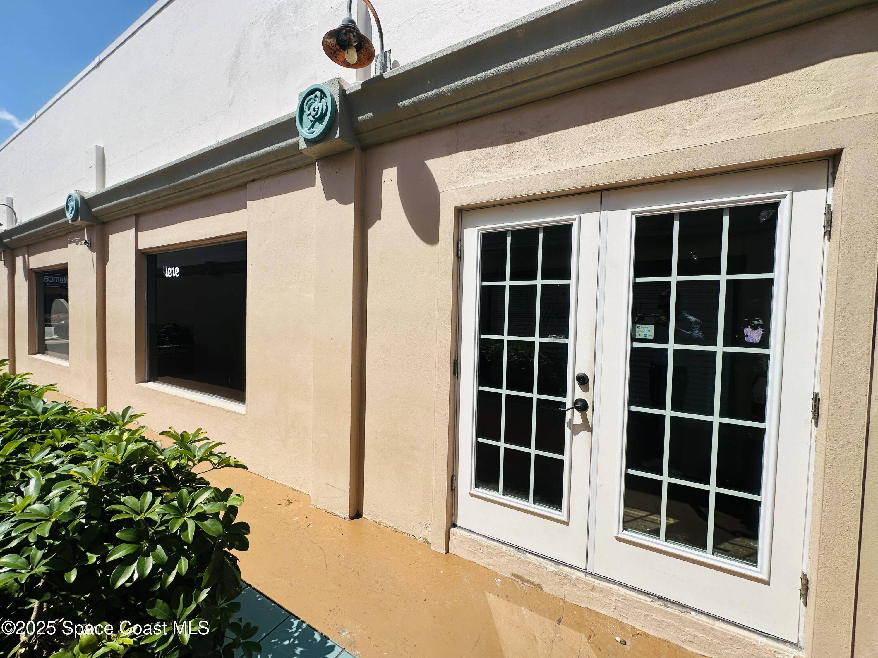 Melbourne, FL 32901,818 E New Haven AVE #102
