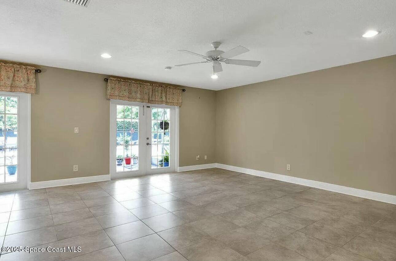 Ft. Pierce, FL 34951,7301 N Conquina AVE N #7