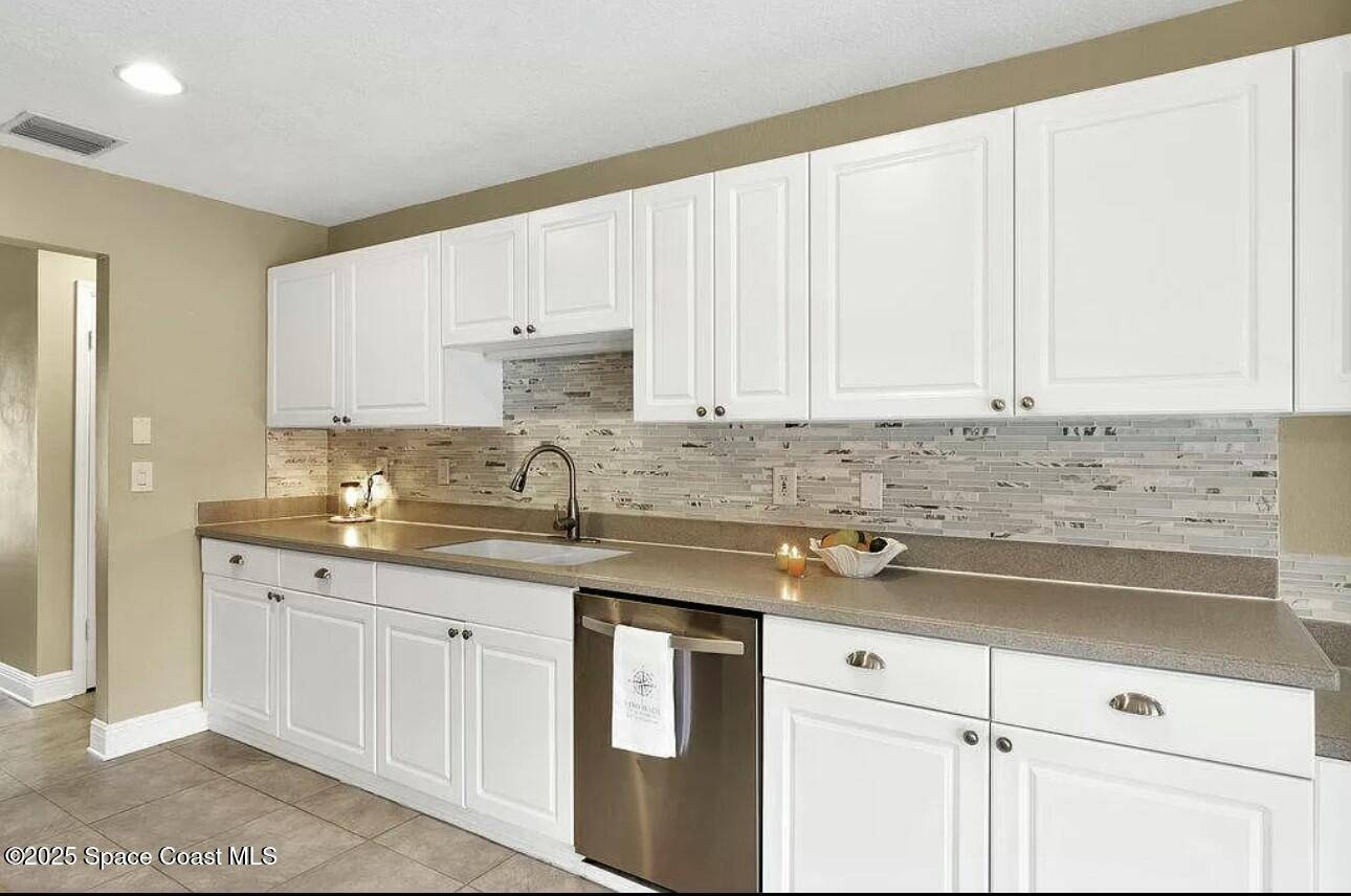 Ft. Pierce, FL 34951,7301 N Conquina AVE N #7