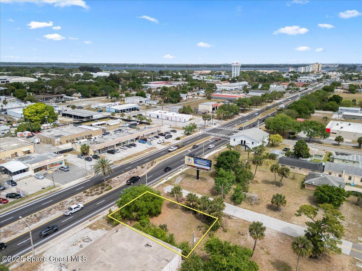 Cocoa, FL 32922,725 W King ST