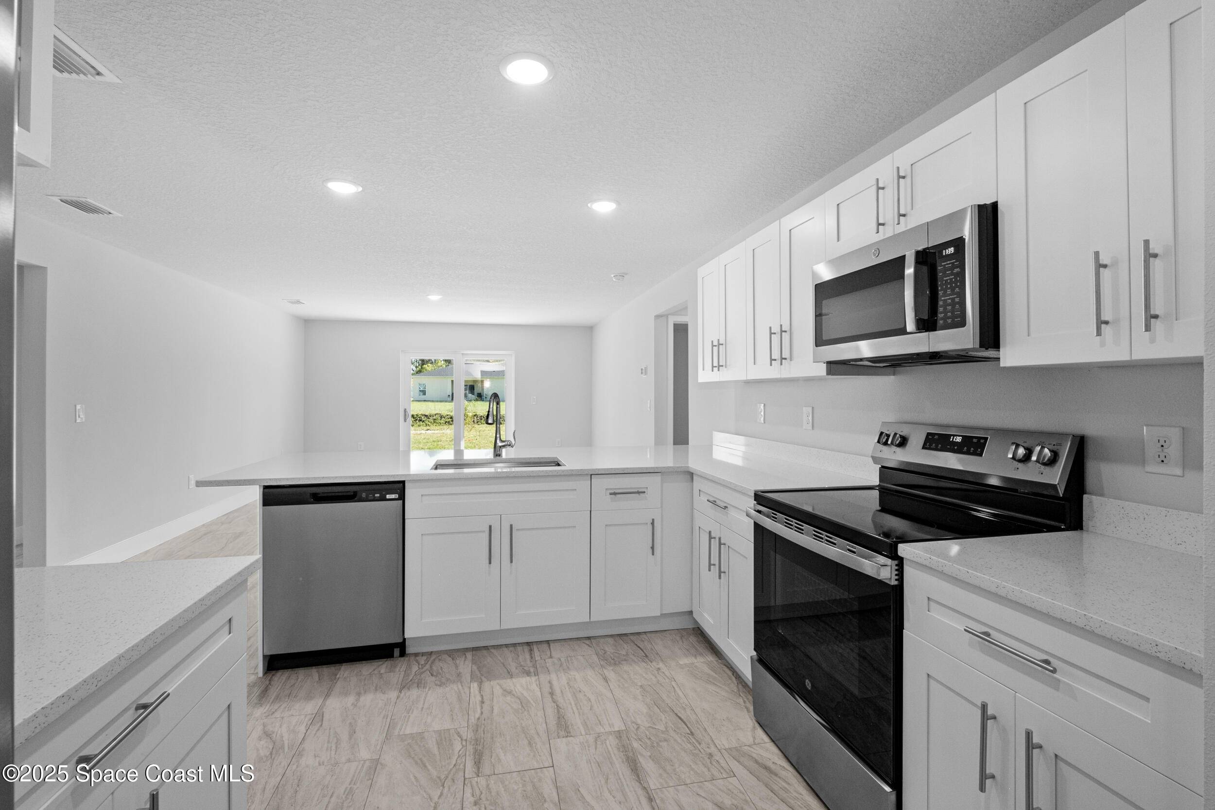 Palm Bay, FL 32908,480 Scanlon RD SW