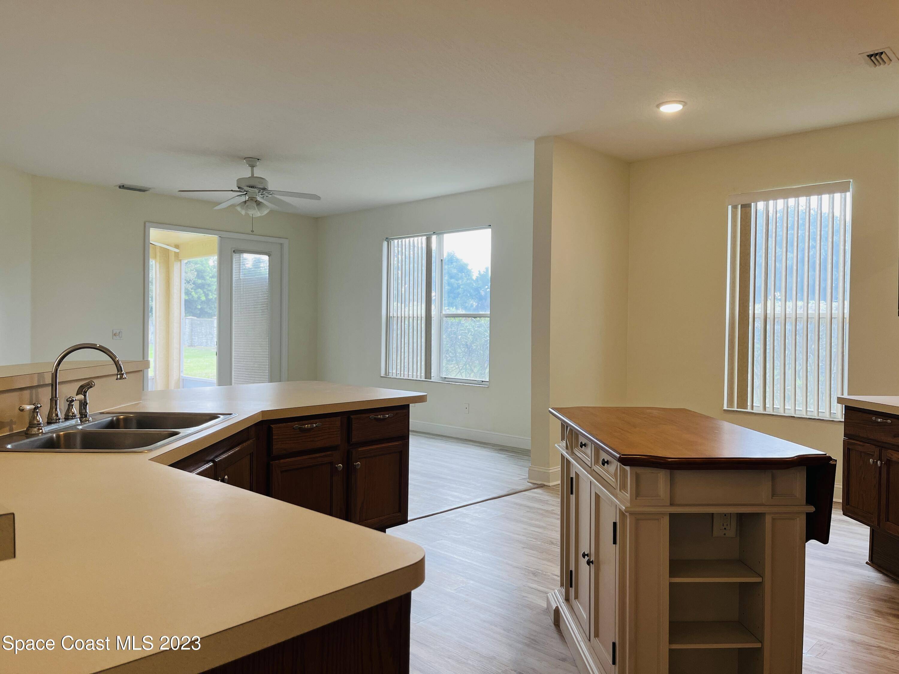 Indialantic, FL 32903,2965 Limpet CT