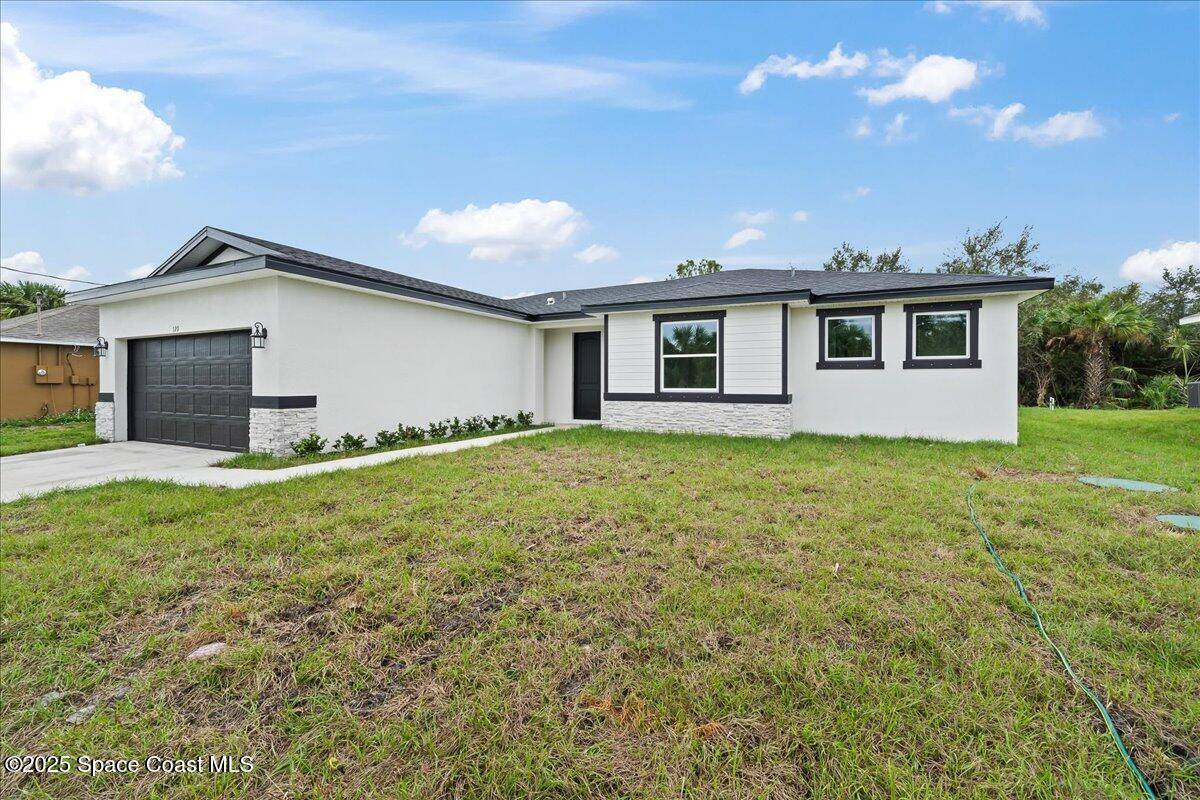 Palm Bay, FL 32909,607 Gagnon ST SE
