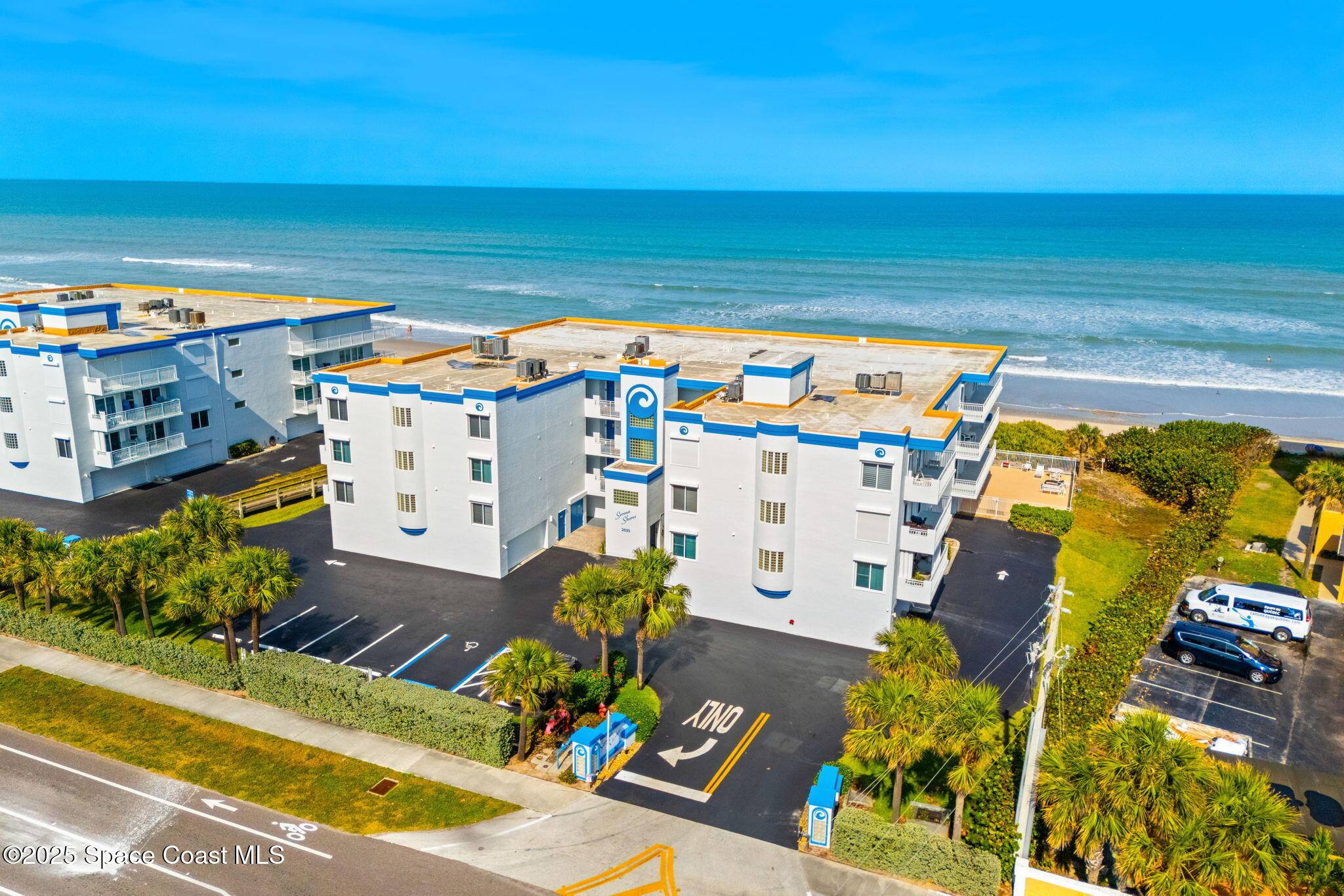 Indian Harbour Beach, FL 32937,2035 Jimmy Buffett Mem HWY #203