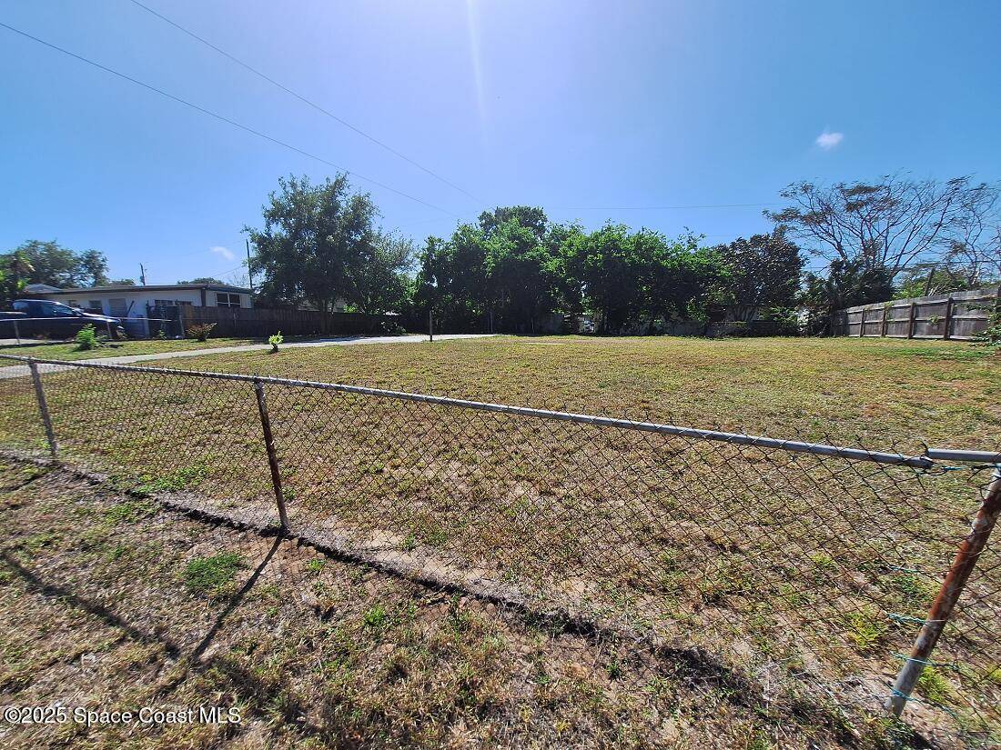 Cocoa, FL 32927,7003 Chestnut DR
