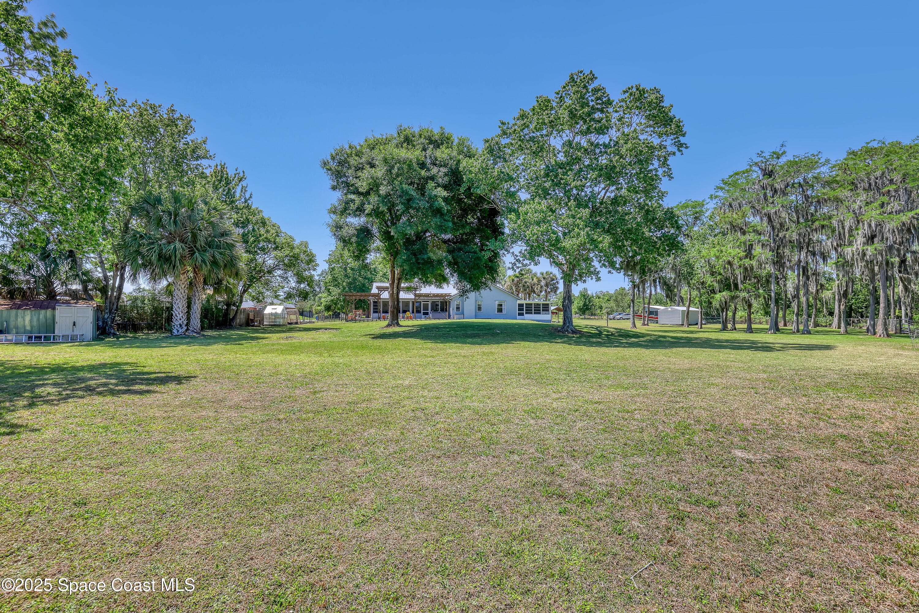 Palm Bay, FL 32909,1585 Oakfield AVE SE