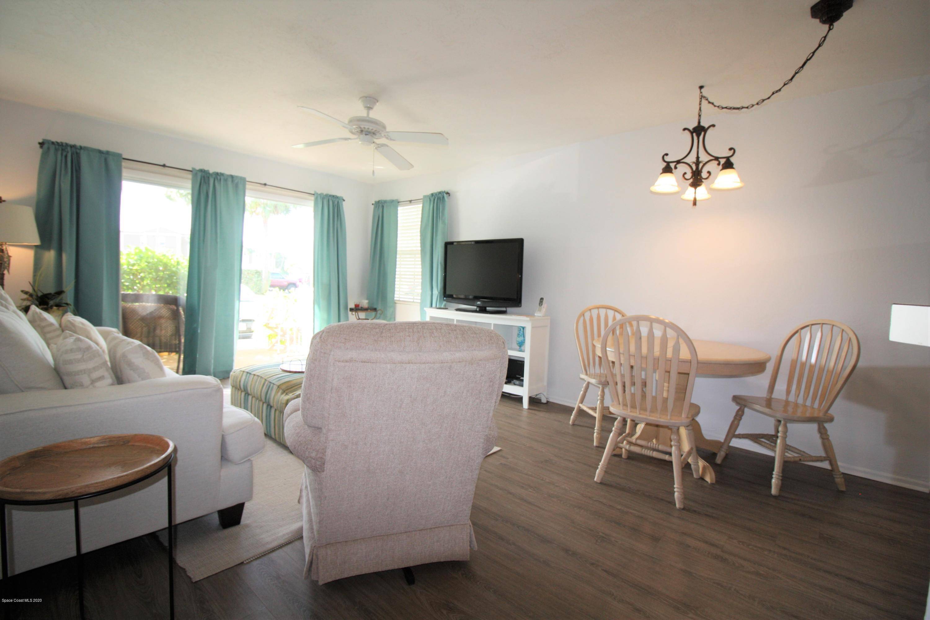 Indialantic, FL 32903,650 Island Club CT #137