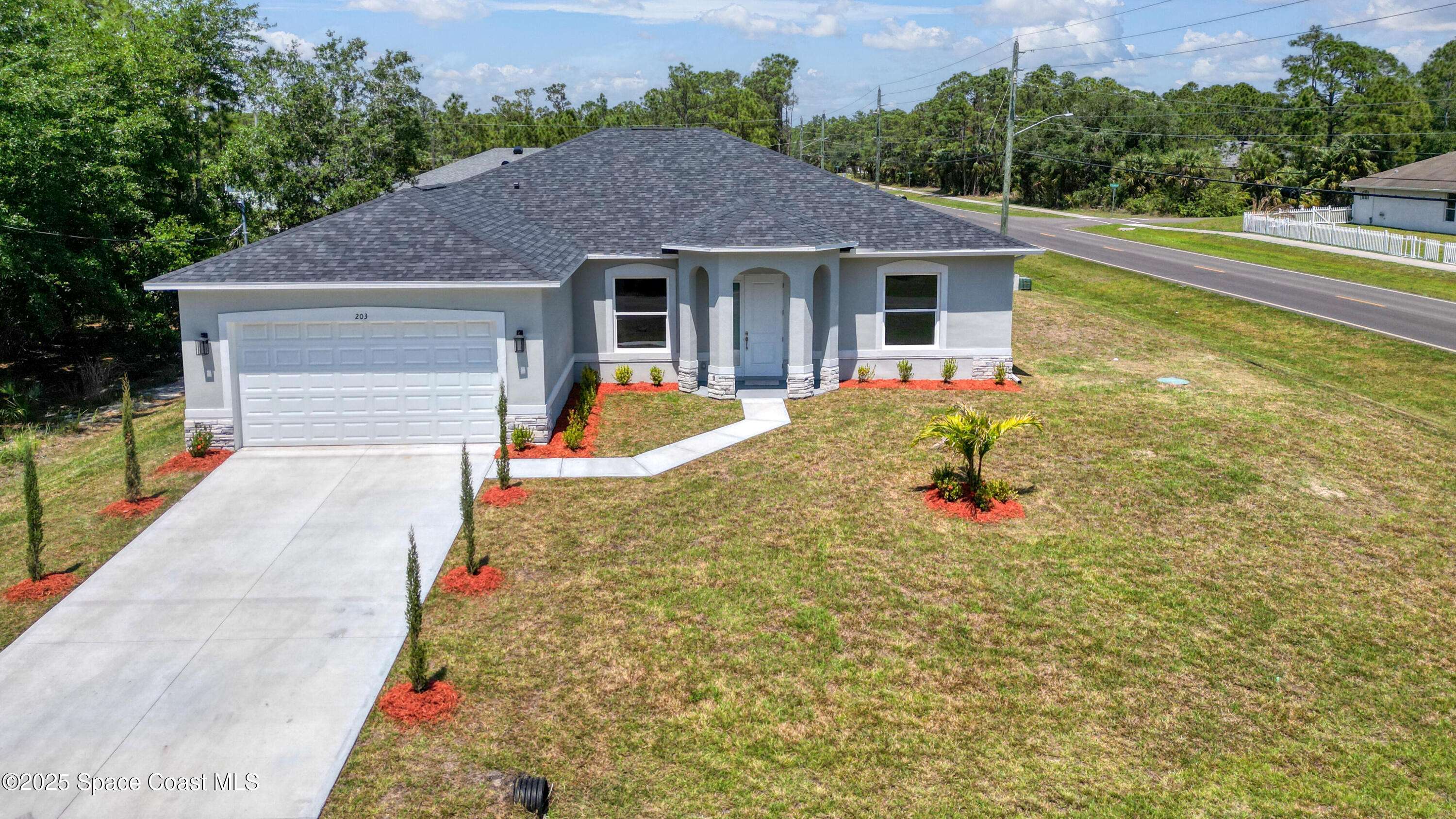 Palm Bay, FL 32908,203 Haines RD SW