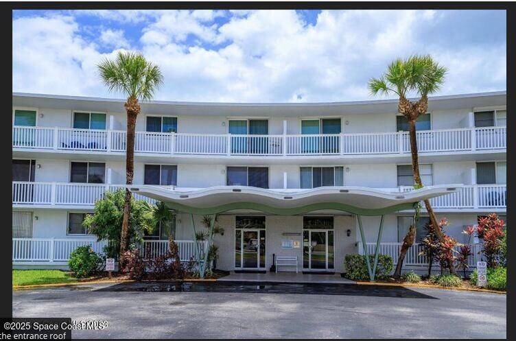 Cocoa Beach, FL 32931,3190 N Atlantic AVE #205