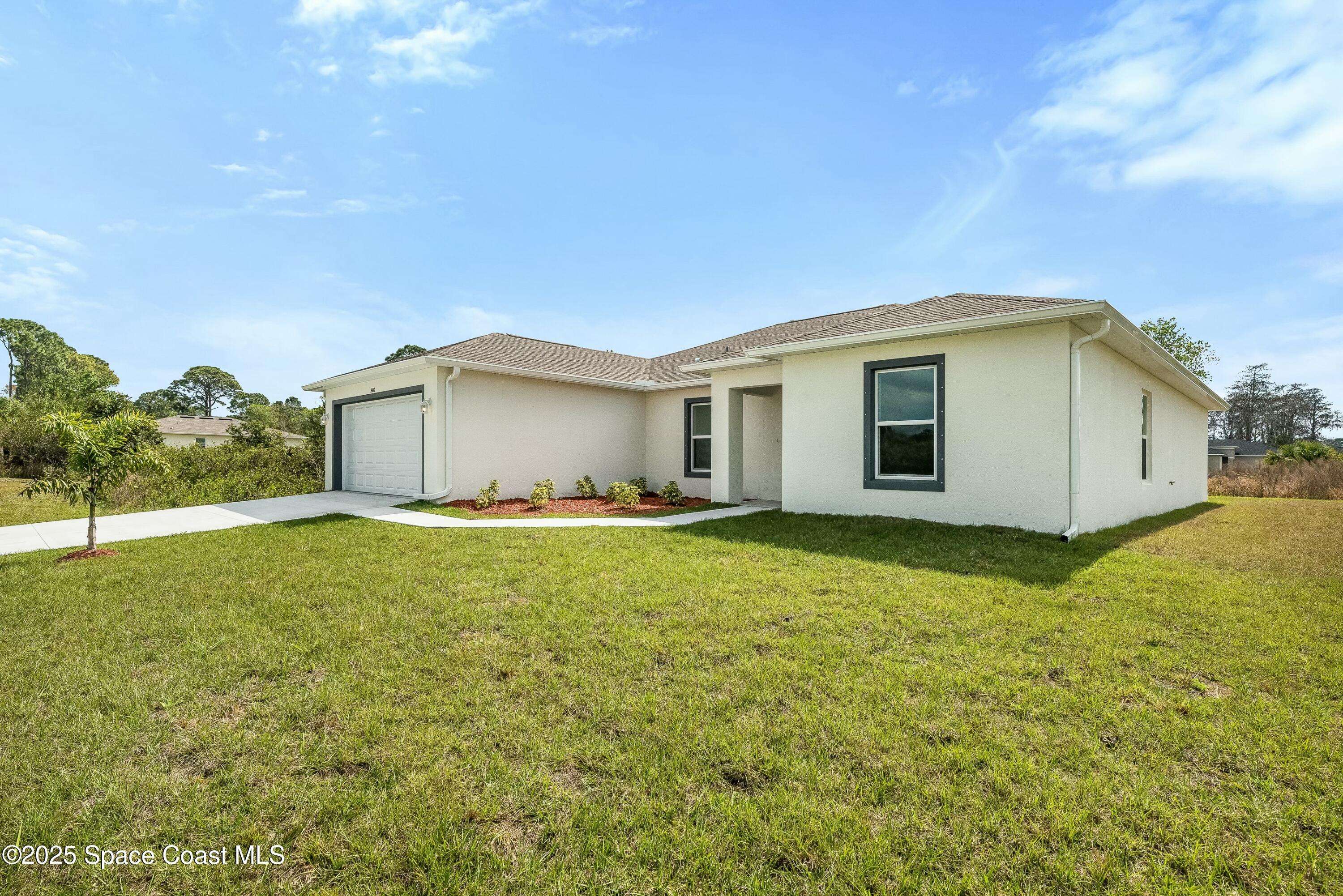 Palm Bay, FL 32909,2117 Thames RD SE