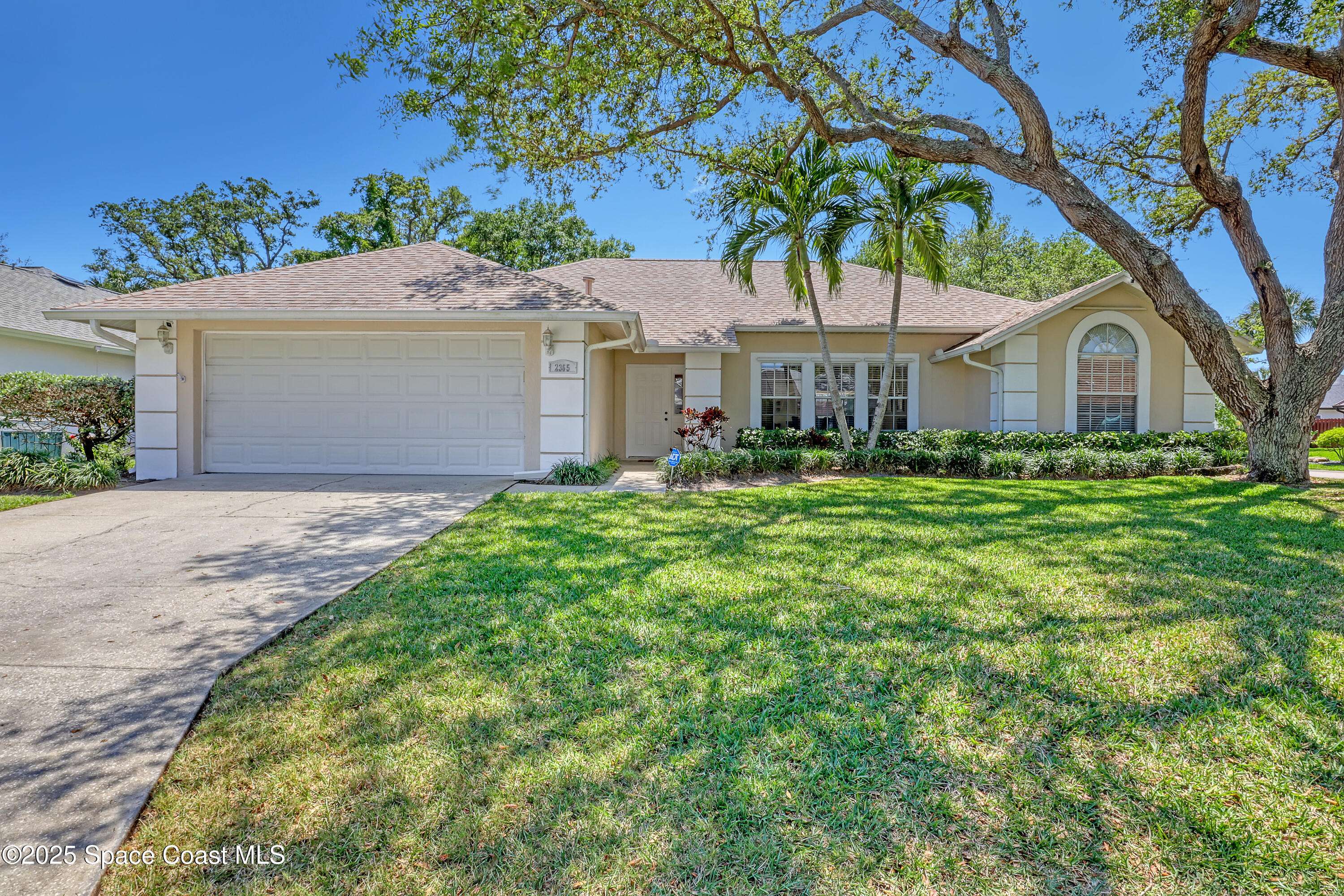 Melbourne, FL 32935,2365 Honeybrook Creek DR