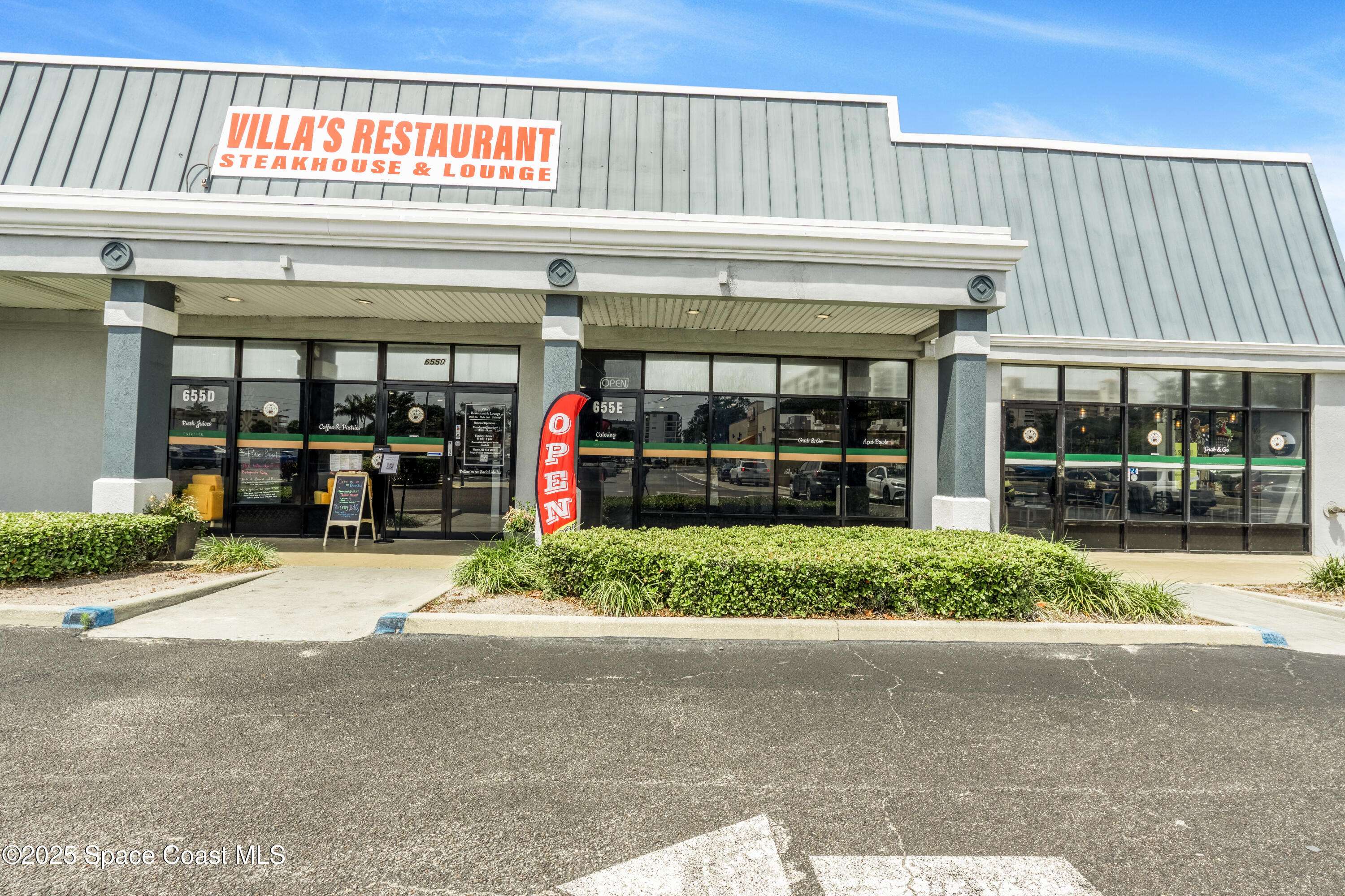 Cocoa Beach, FL 32931,655 N Atlantic AVE #D
