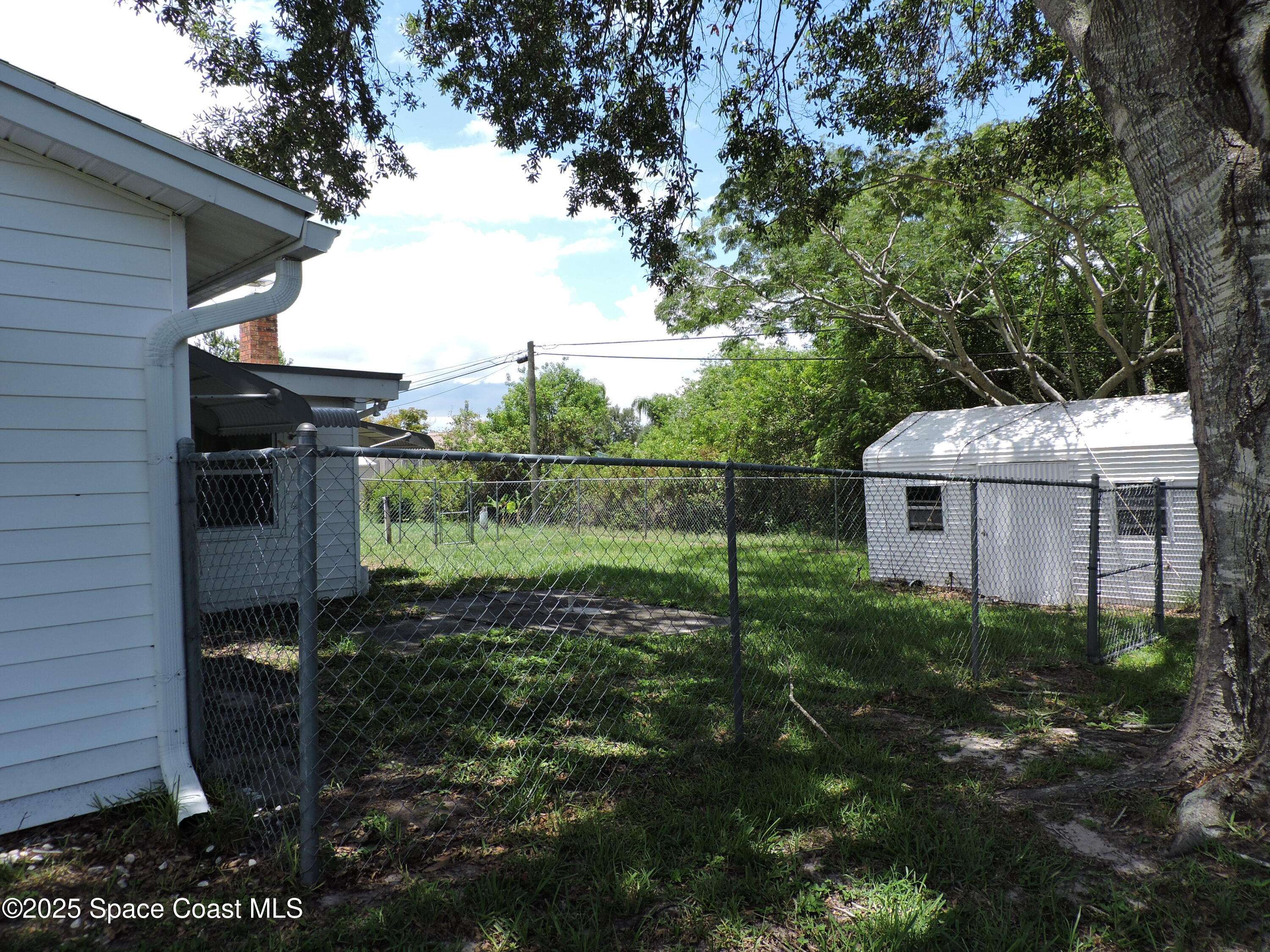 Sebastian, FL 32958,838 Oswego AVE