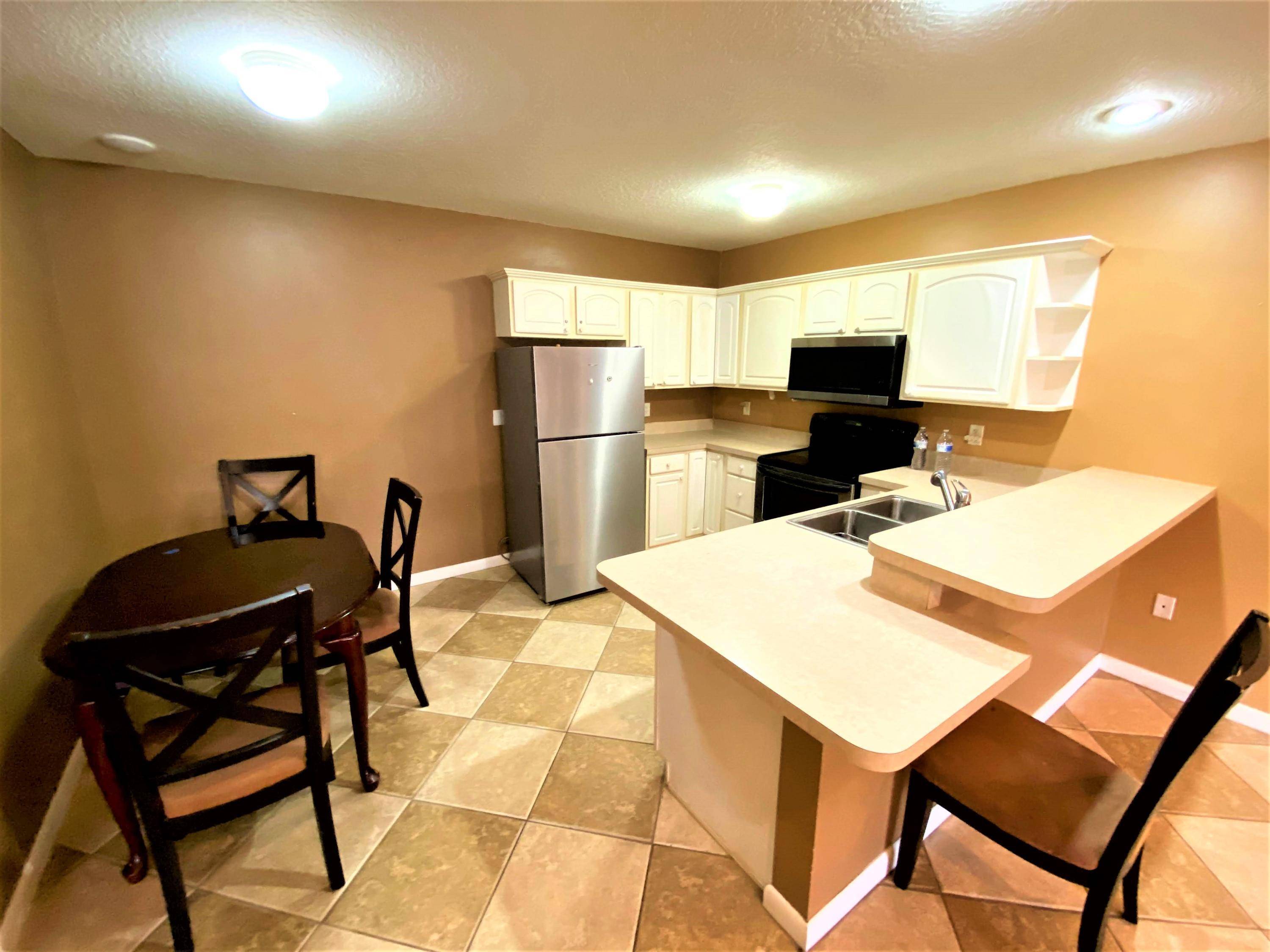 Cocoa Beach, FL 32931,22 Tulip AVE #330
