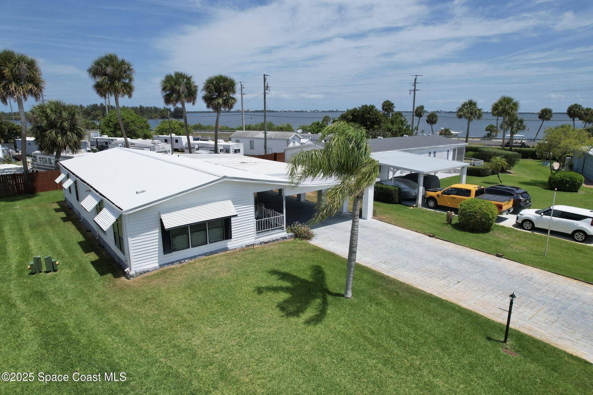 Micco, FL 32976,5640 Buckhorn PL