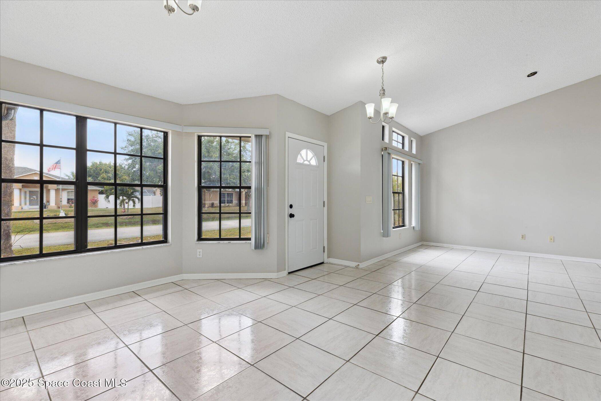 Palm Bay, FL 32907,1180 Early DR NW