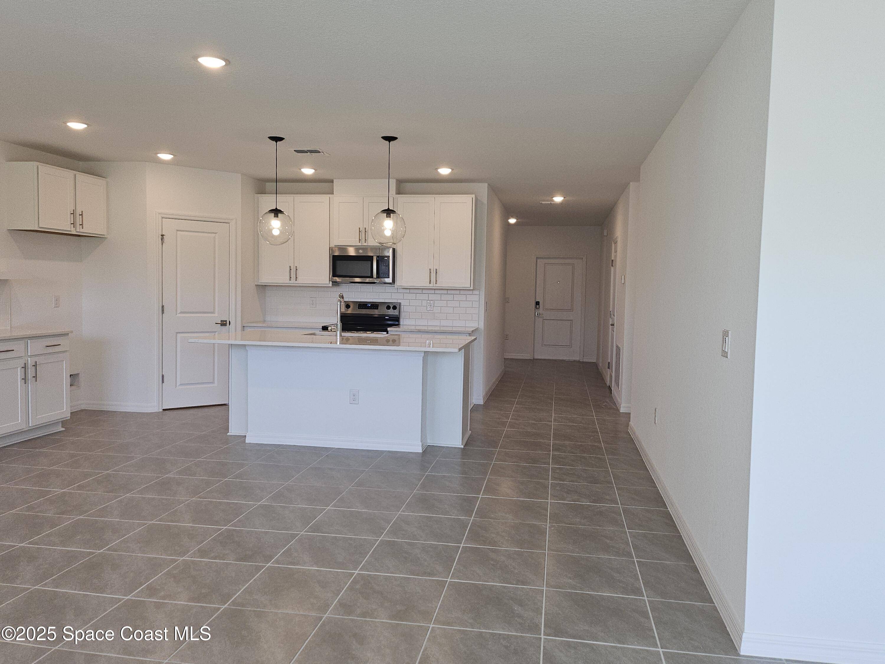 Palm Bay, FL 32907,542 Fernandina ST NW #13