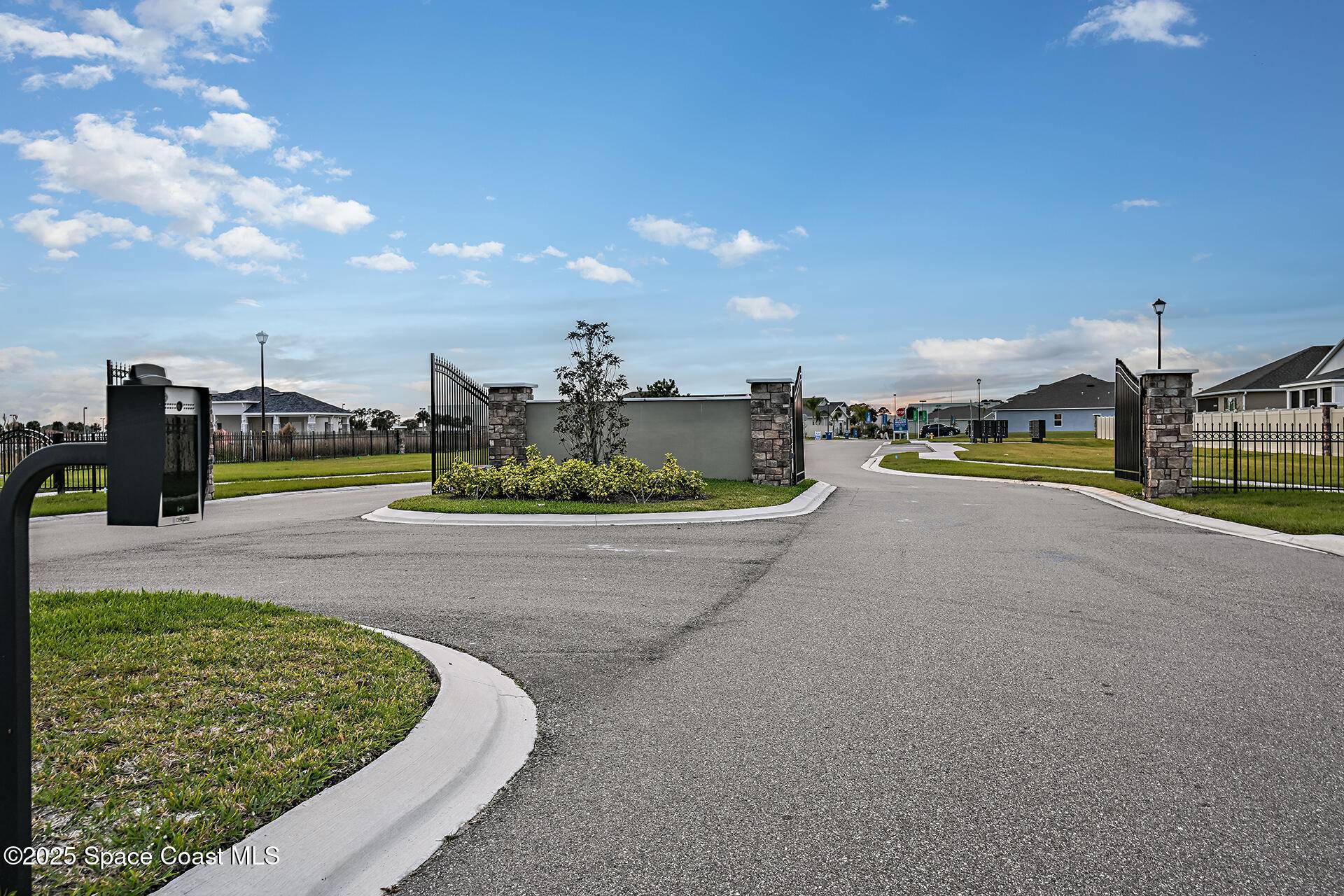 Palm Bay, FL 32907,2512 Carrick ST NW