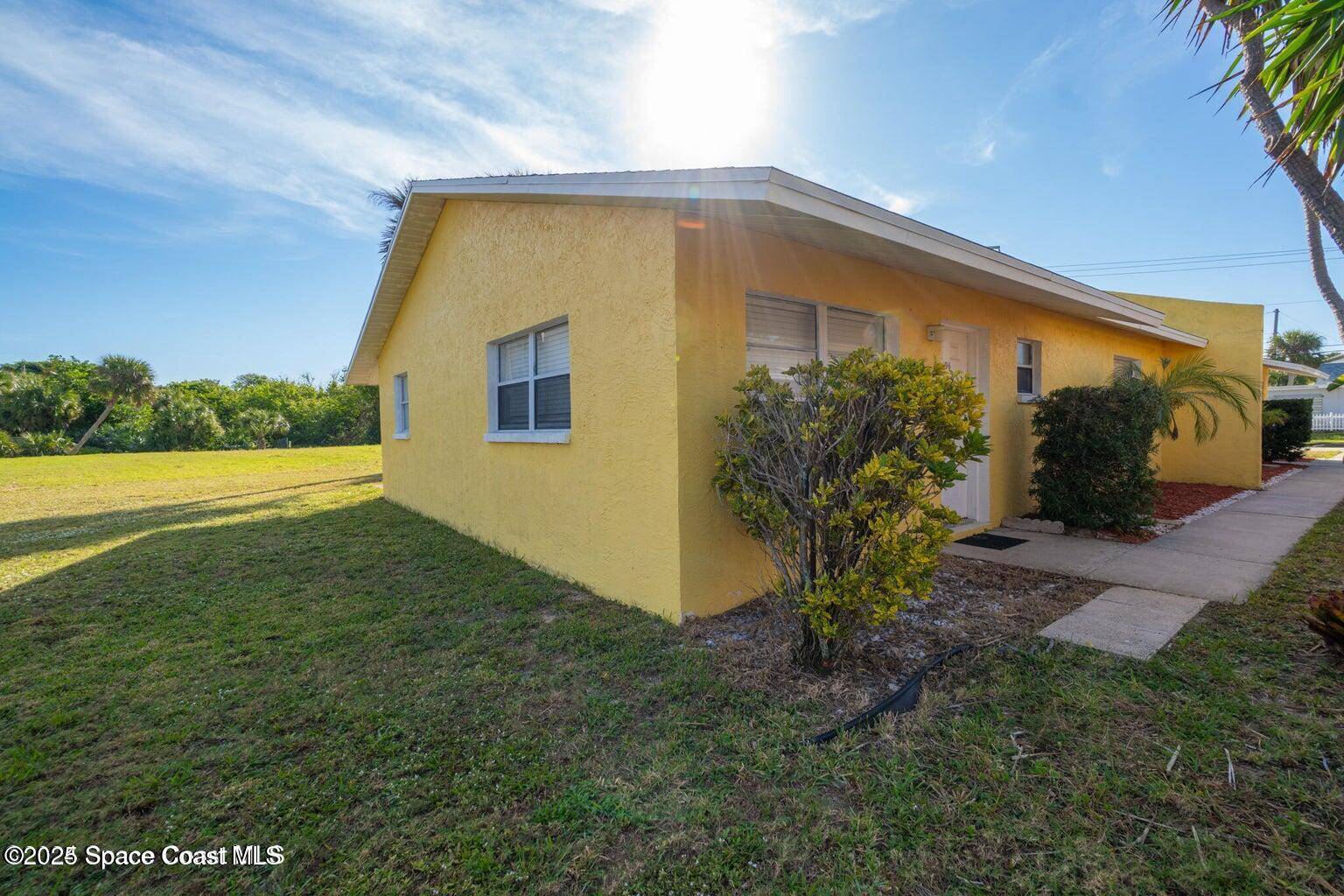 Cocoa Beach, FL 32931,306 Arthur AVE