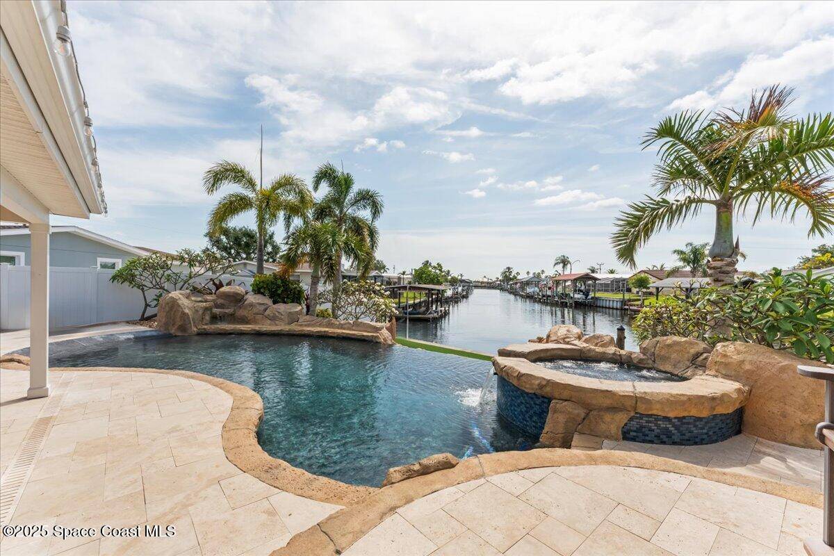 Merritt Island, FL 32953,285 Diana BLVD