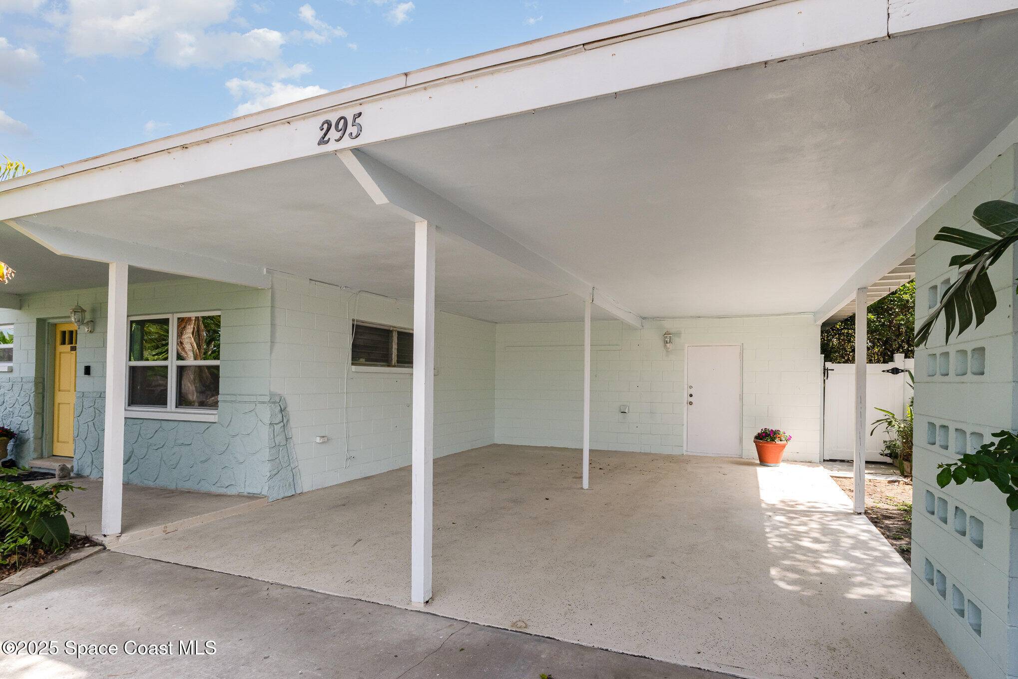 Merritt Island, FL 32953,295 Cherry AVE