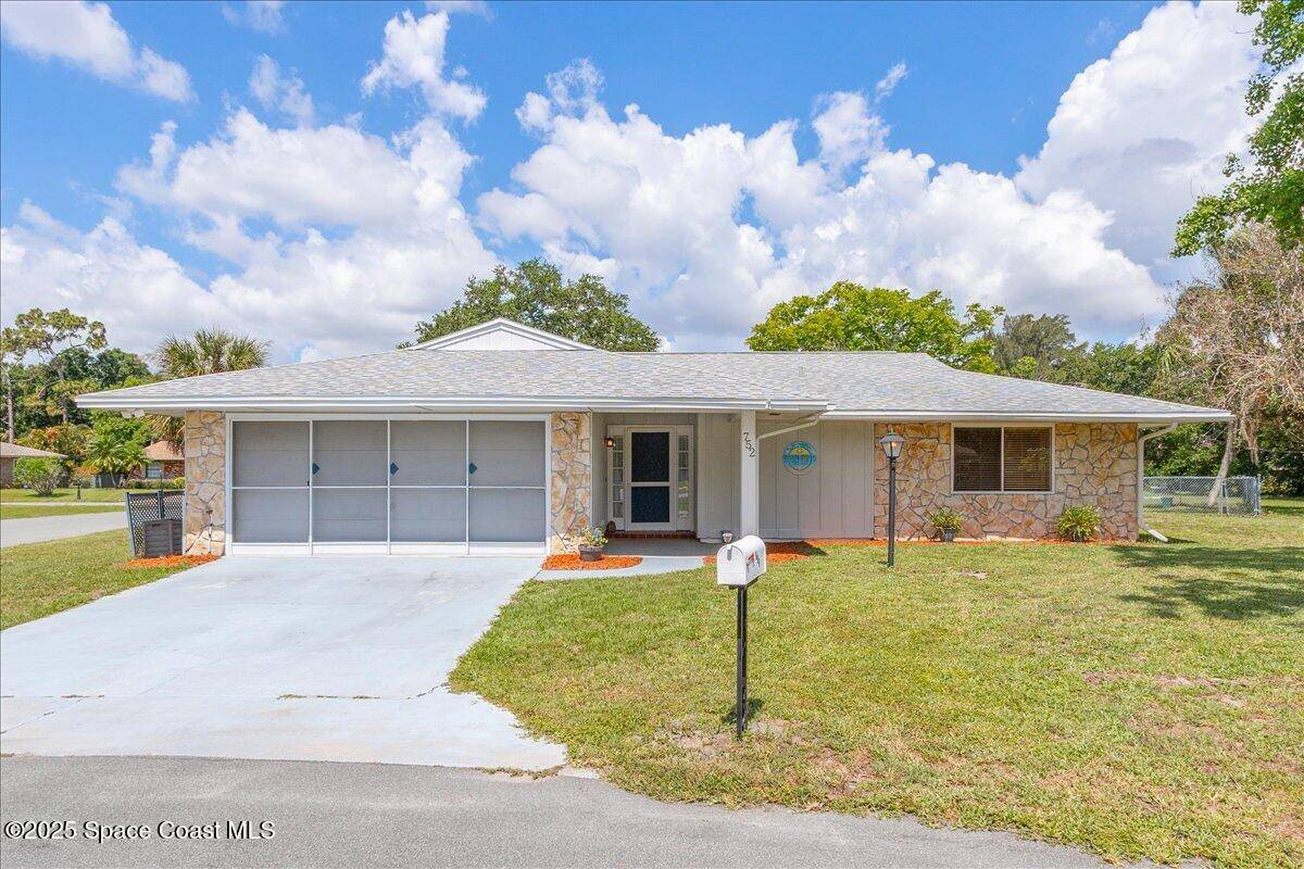 West Melbourne, FL 32904,752 Samuel Chase LN