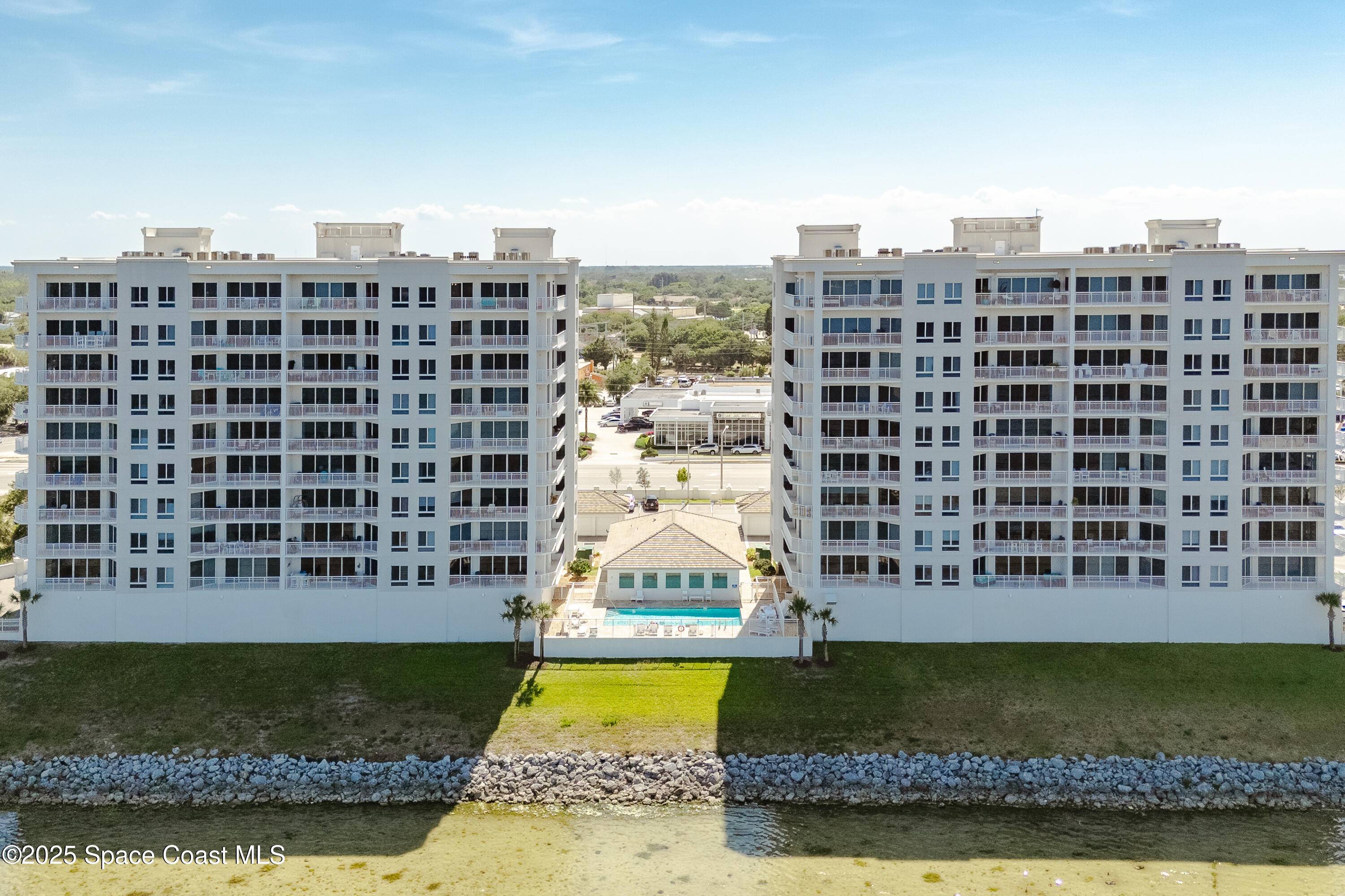 Melbourne, FL 32901,1465 S Harbor City BLVD #304