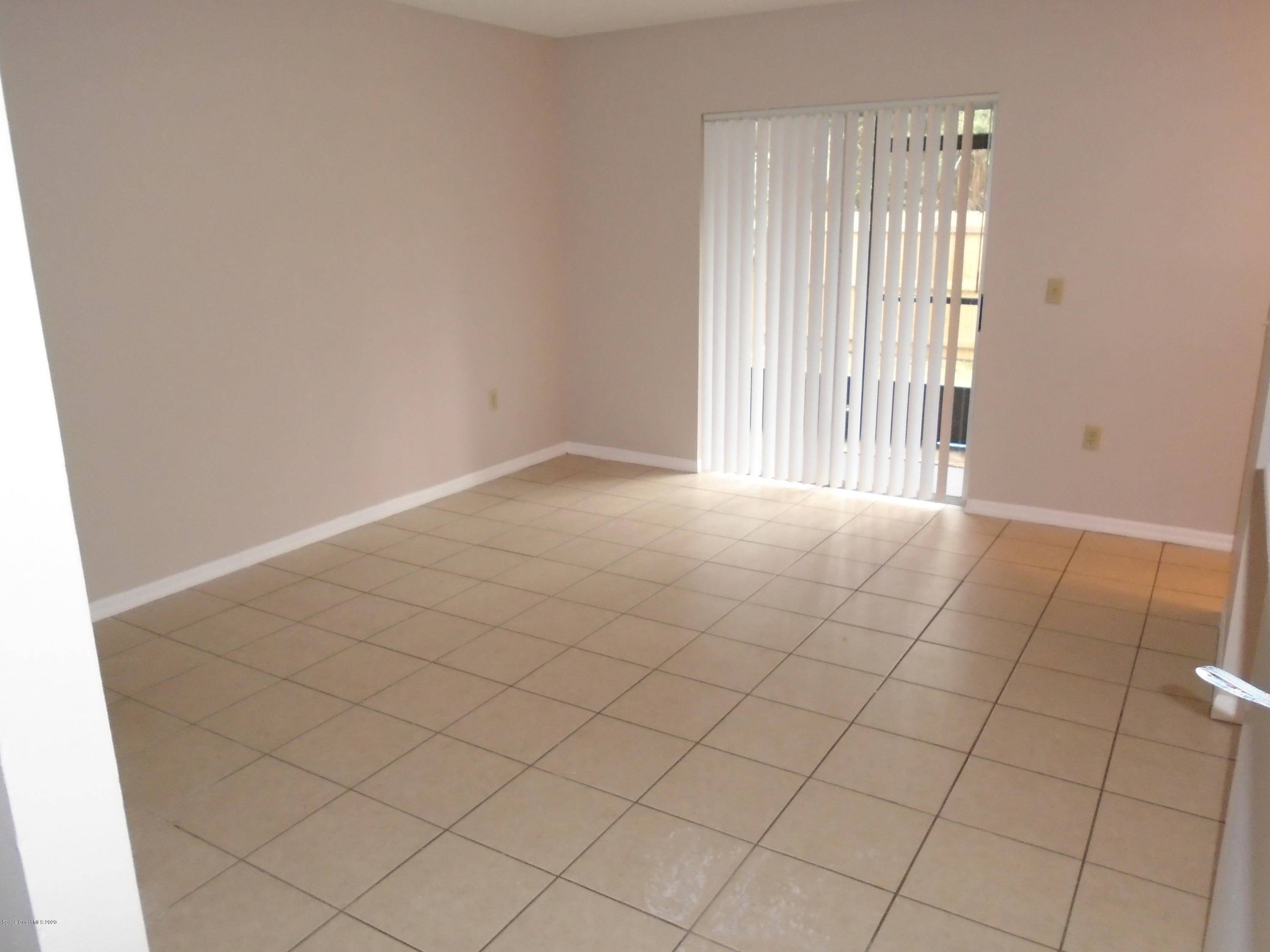 Merritt Island, FL 32953,255 Spring DR #6