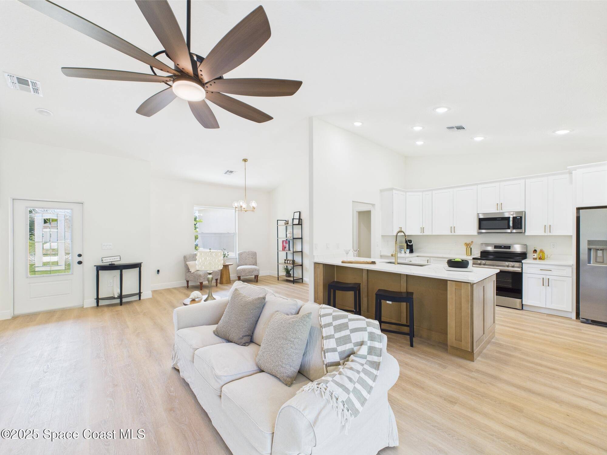 Vero Beach, FL 32967,8126 97th AVE