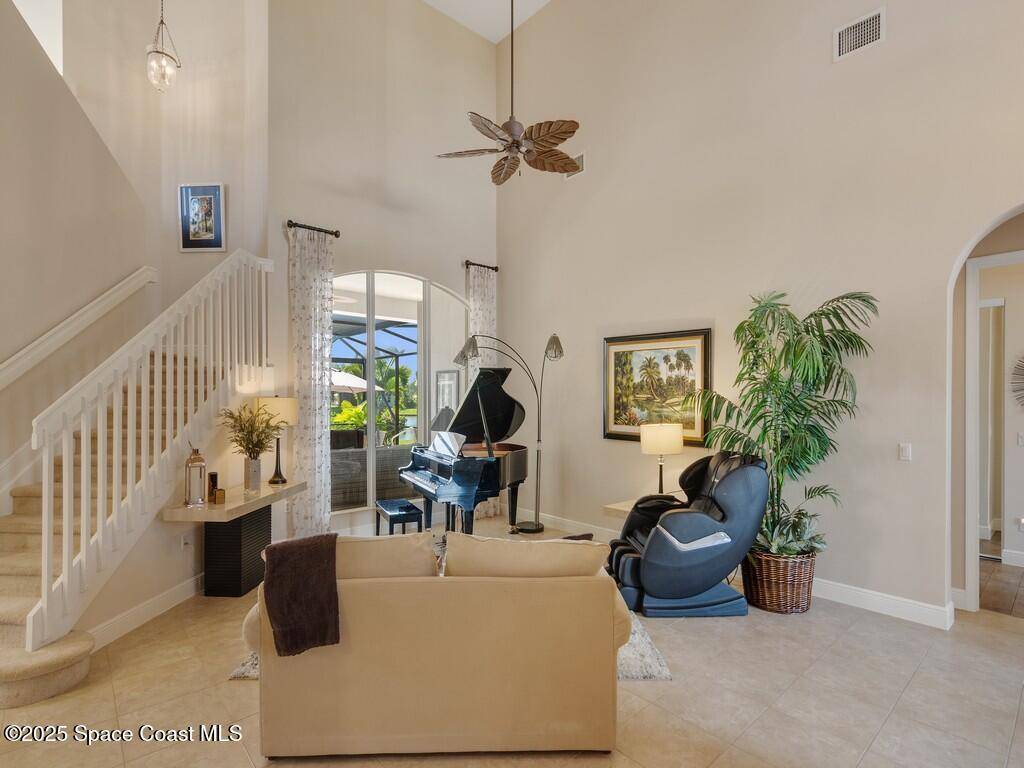 Vero Beach, FL 32968,2785 Grande Isle WAY SW